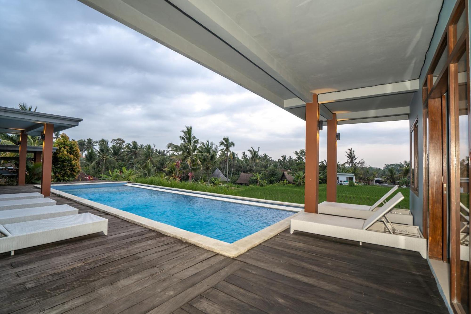 New Nirmala Hotel 5*