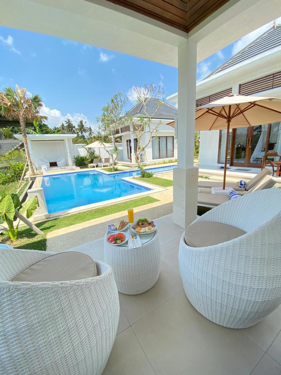 Namika Bed & Breakfast *