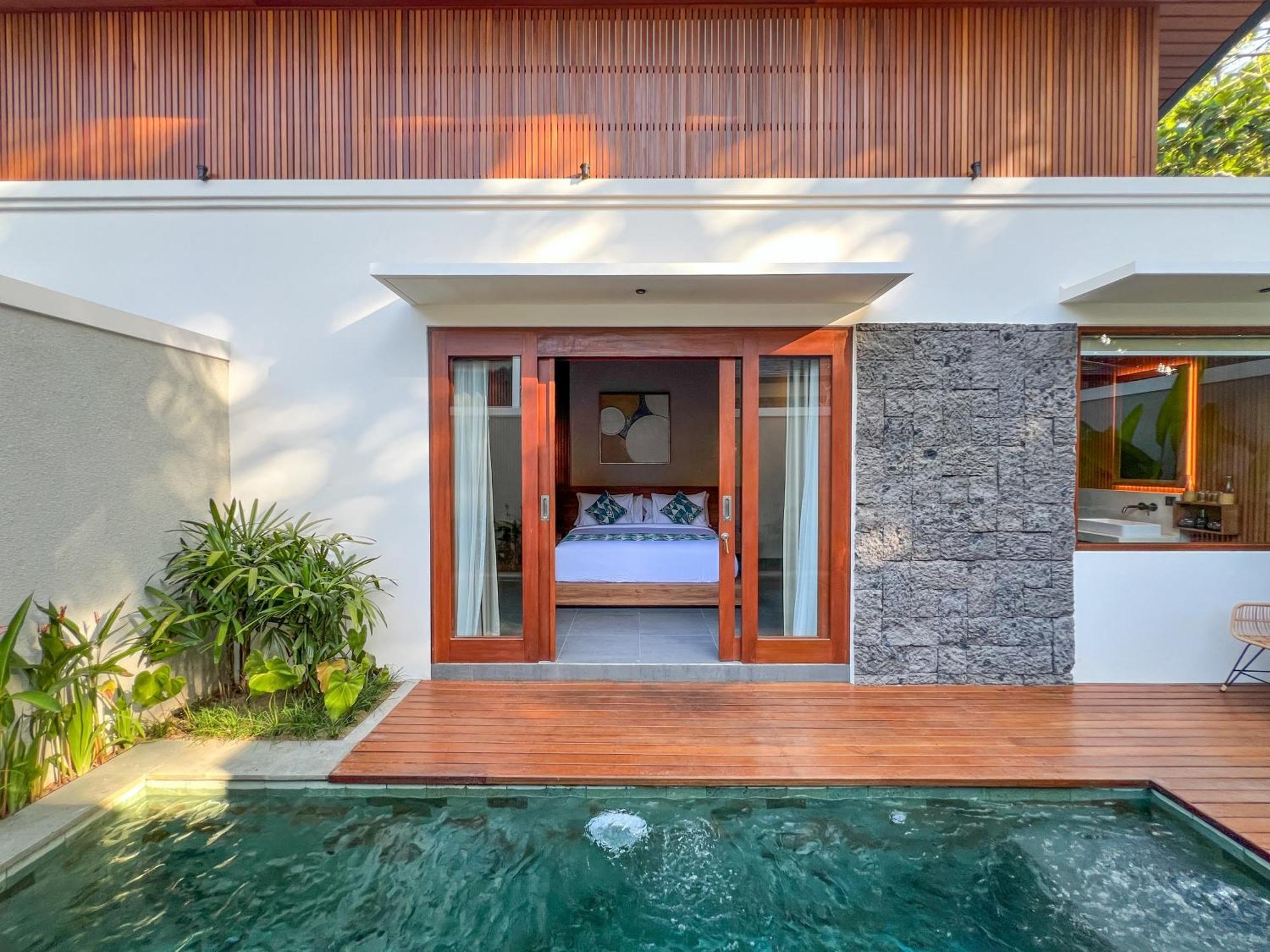 Vila The Ambengan By Pramana *