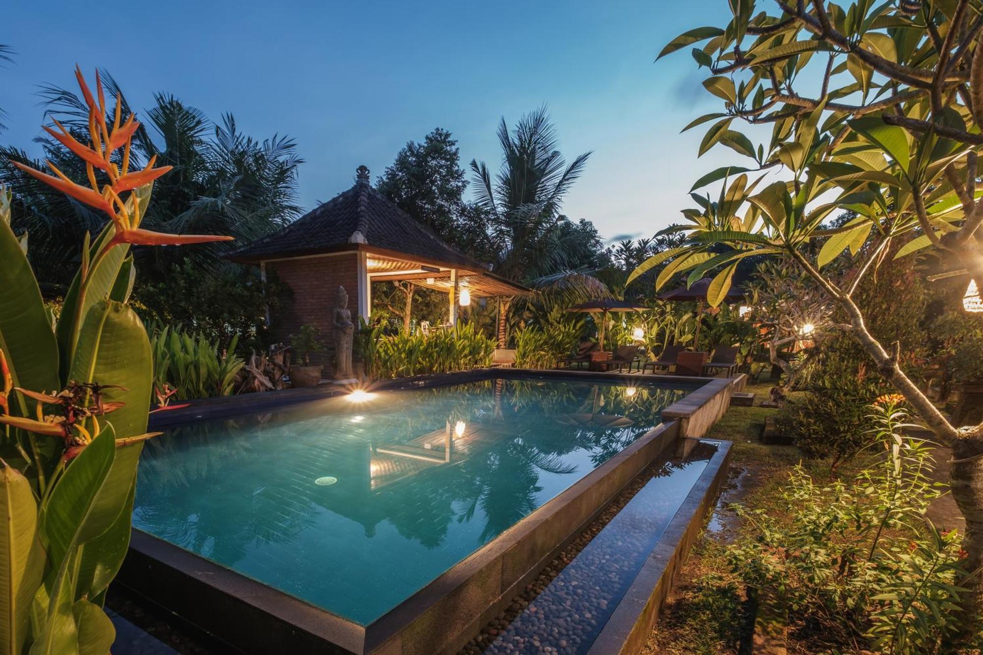 Dhiari * Ubud