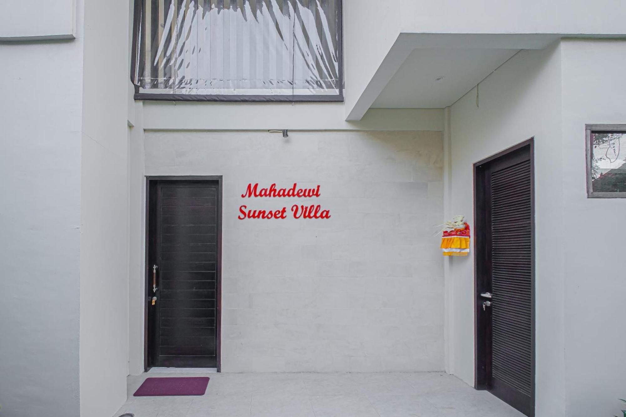Mahadewi Sunset Villa *