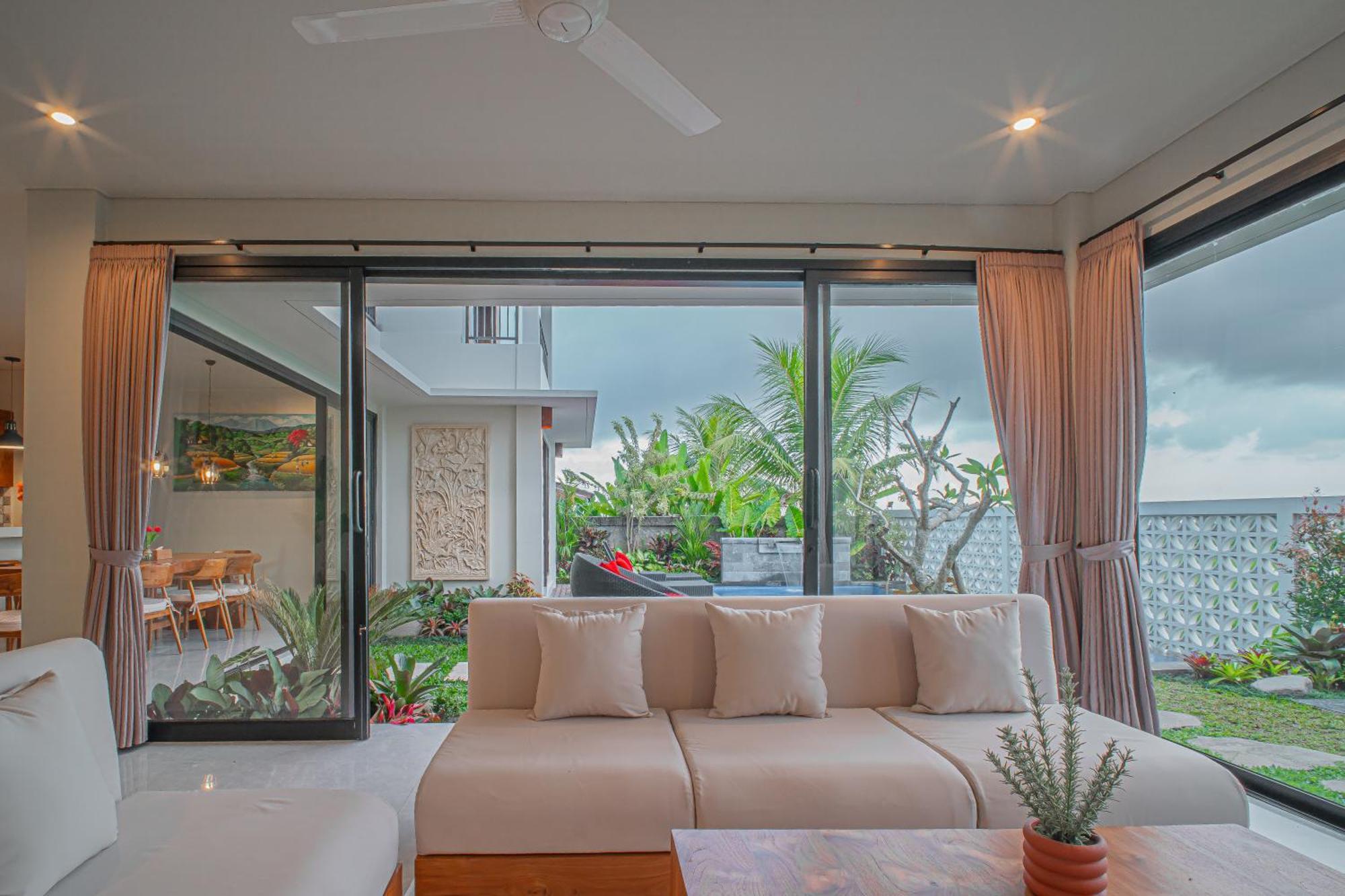 Villa Mahadewi Sunset