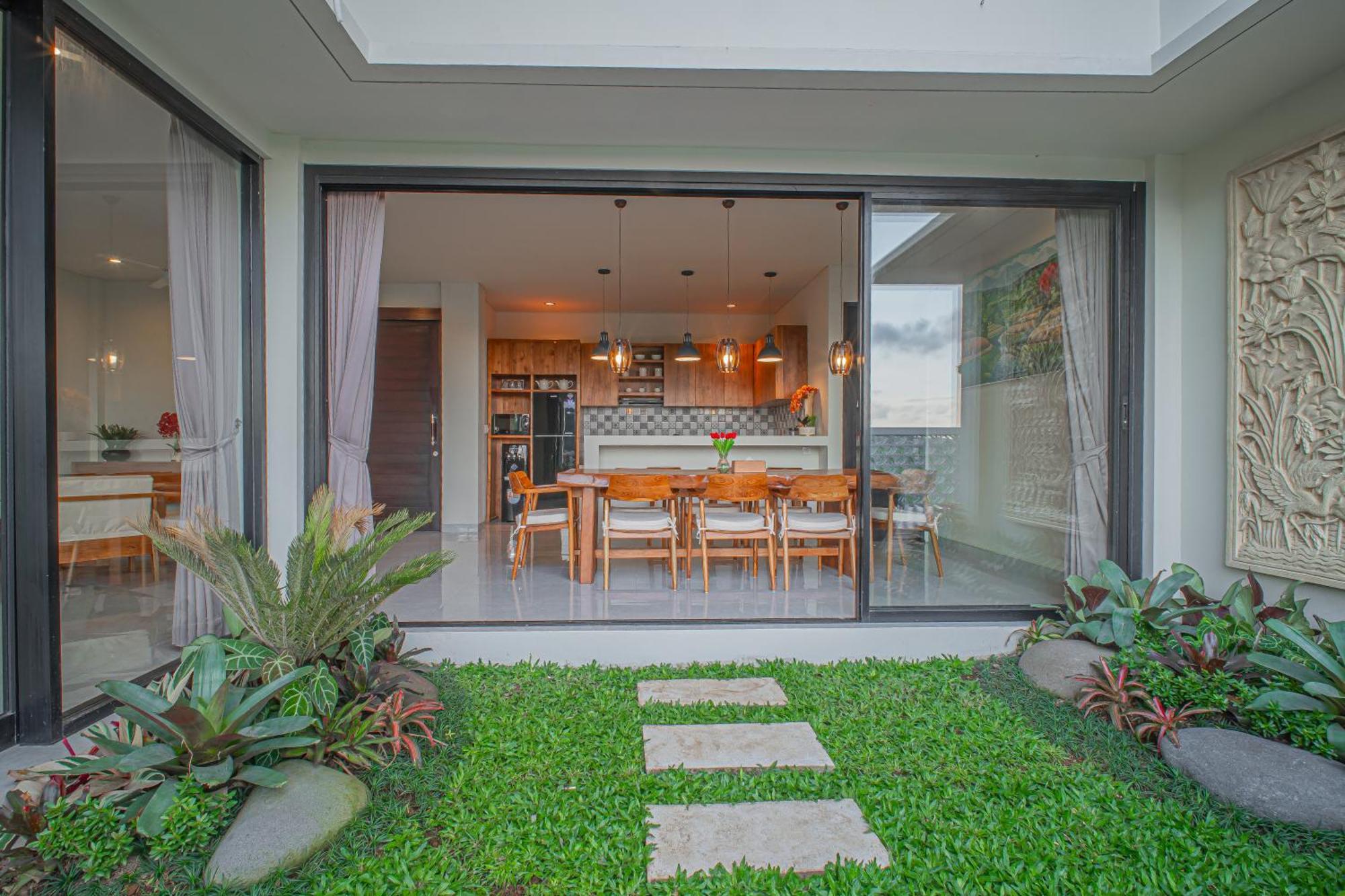 Villa Mahadewi Sunset *