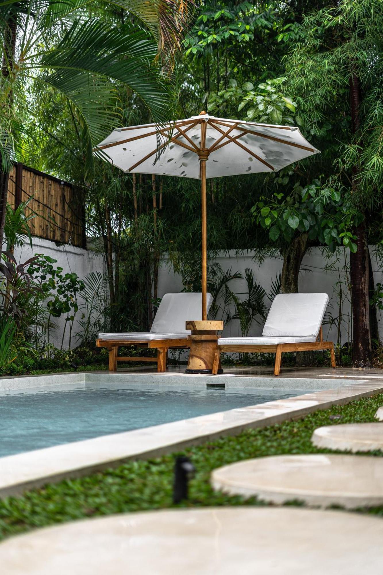 Ubud Blue Wave Villa Luxury 3 Bedroom & Private Pool Villa *