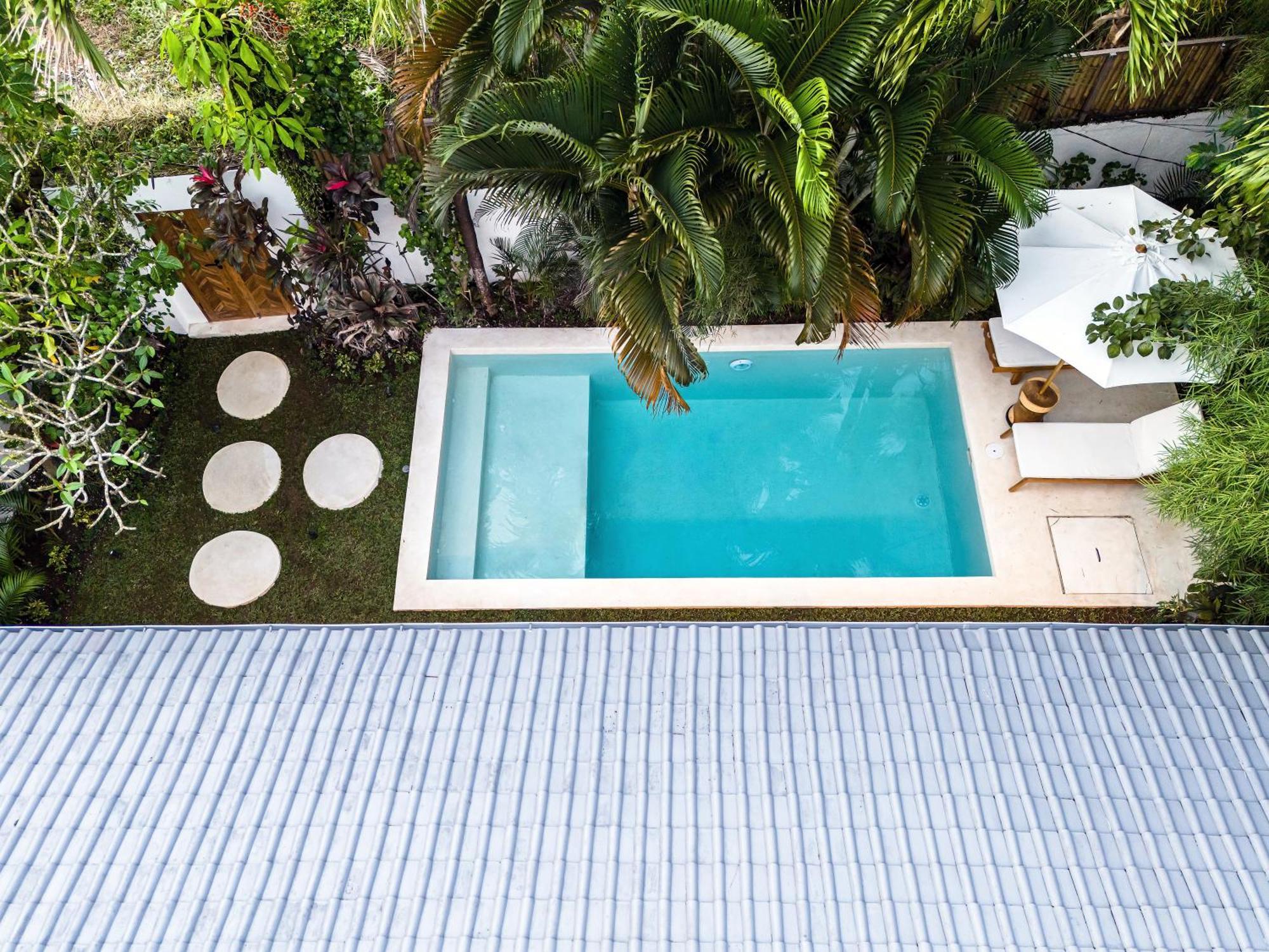 Villa Blue Wave Luxury 3 Bedroom & Private Pool