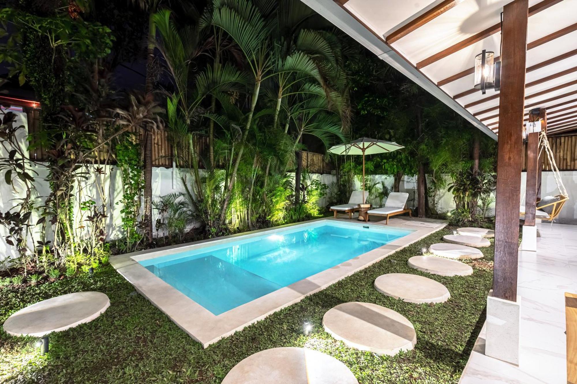 Villa Ubud Blue Wave Villa Luxury 3 Bedroom & Private Pool