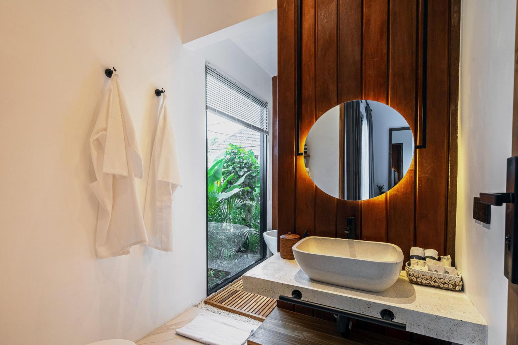 Ubud Blue Wave Villa Luxury 3 Bedroom & Private Pool Villa