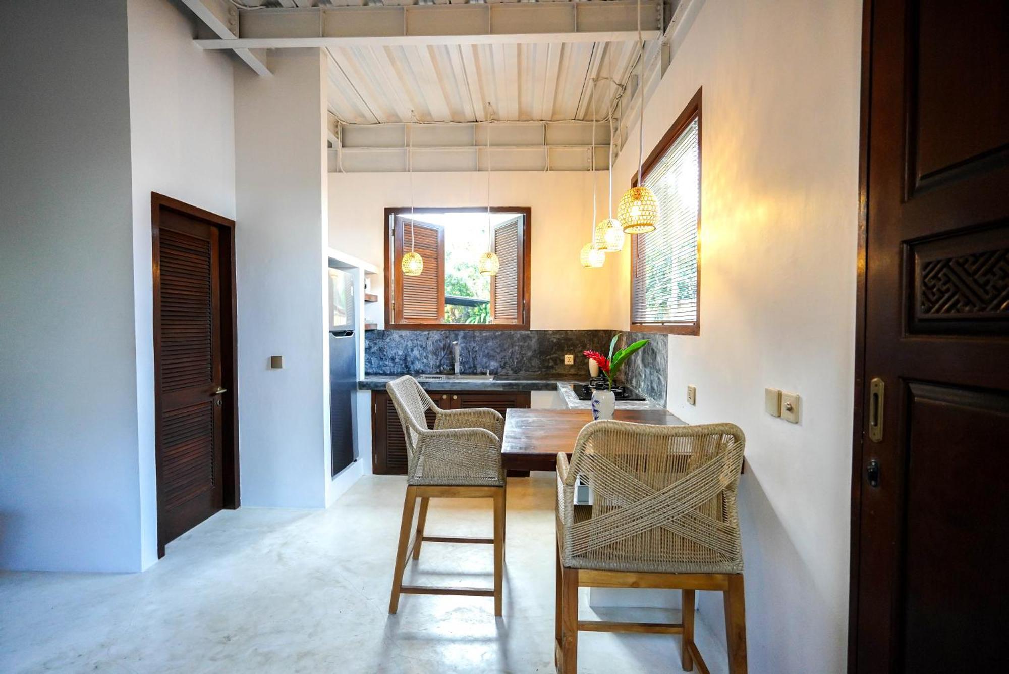 Alchemy Apartment *