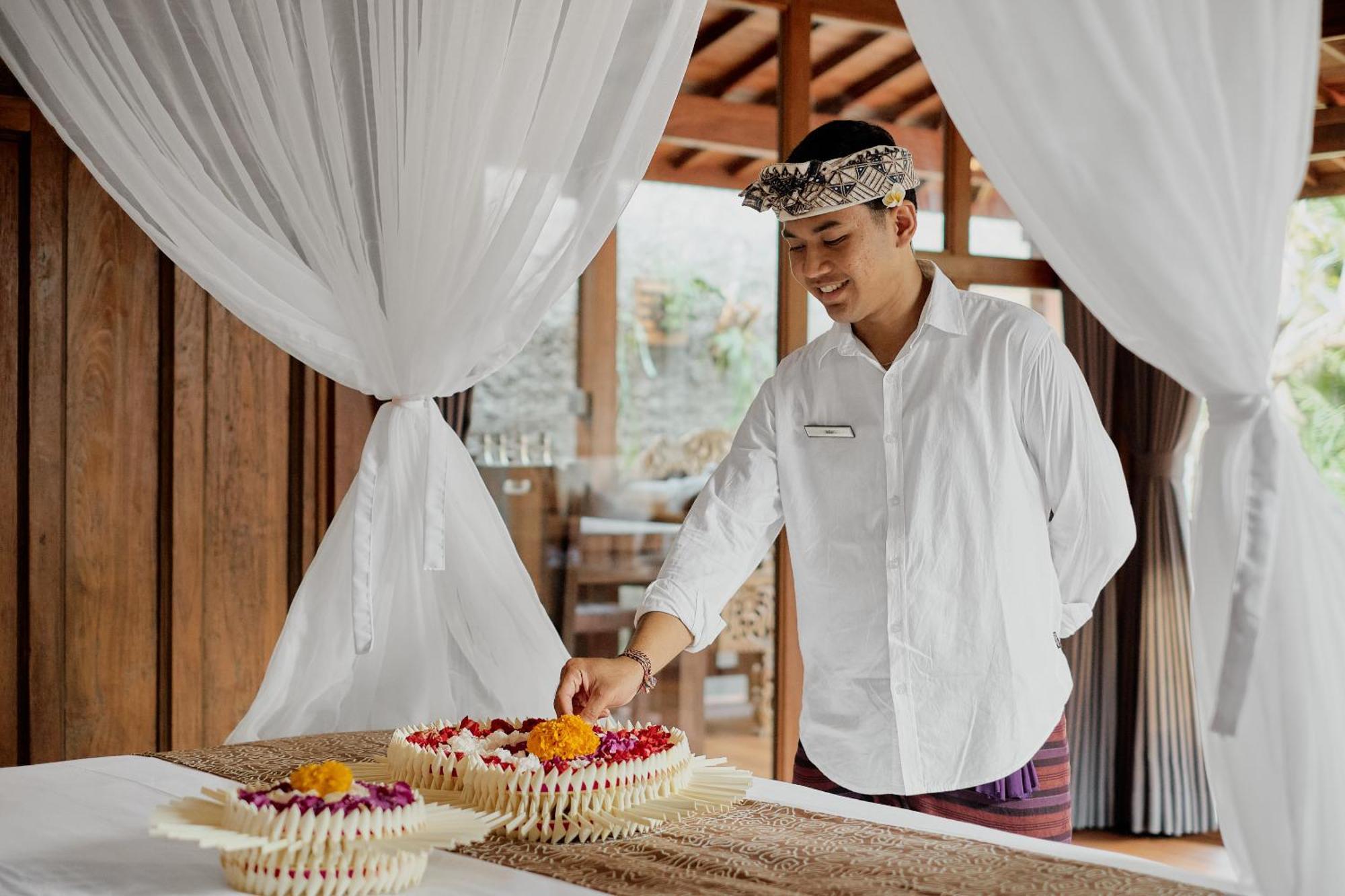 Ithaca * Ubud