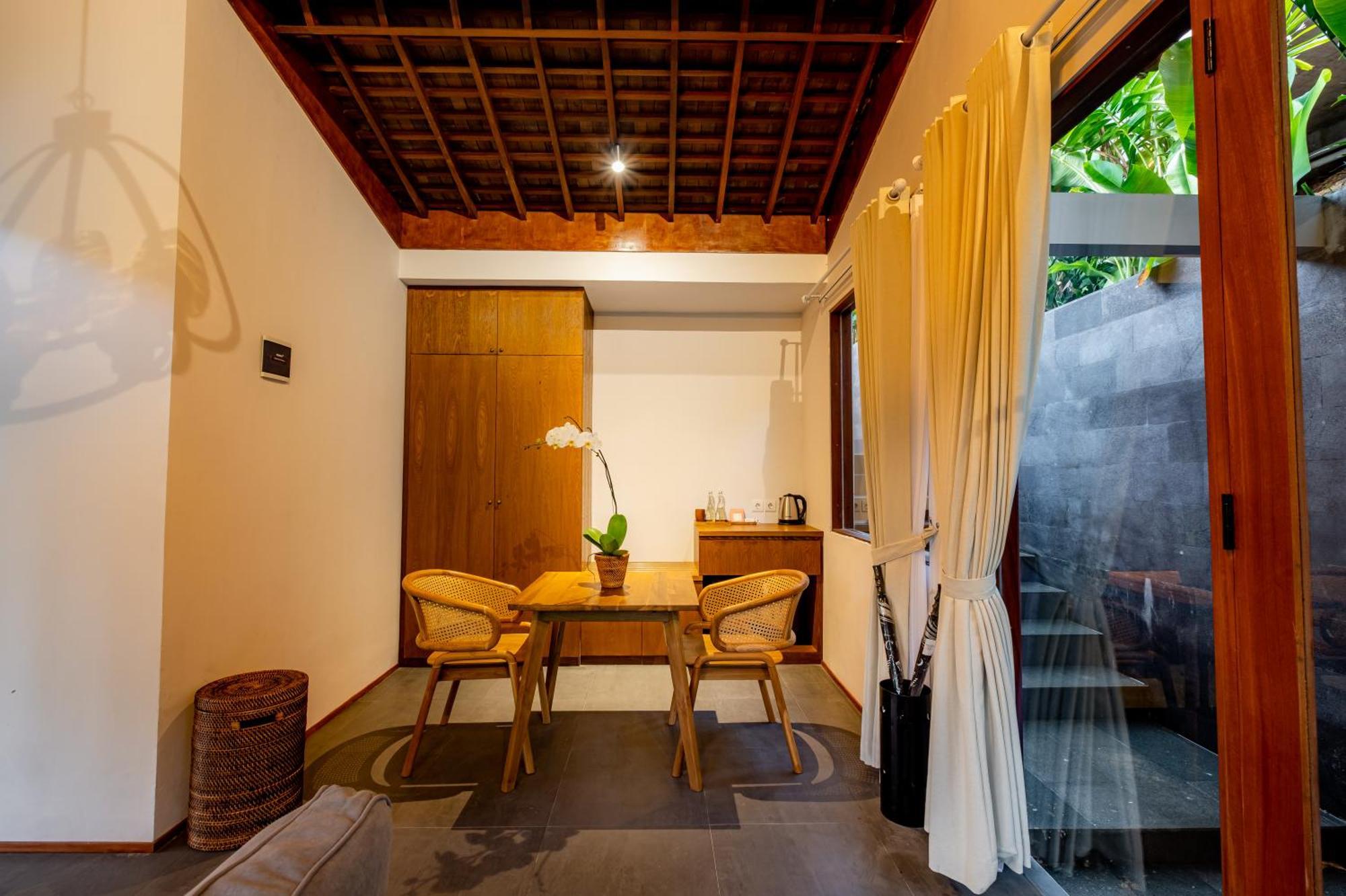 Lerosa Valley * Ubud