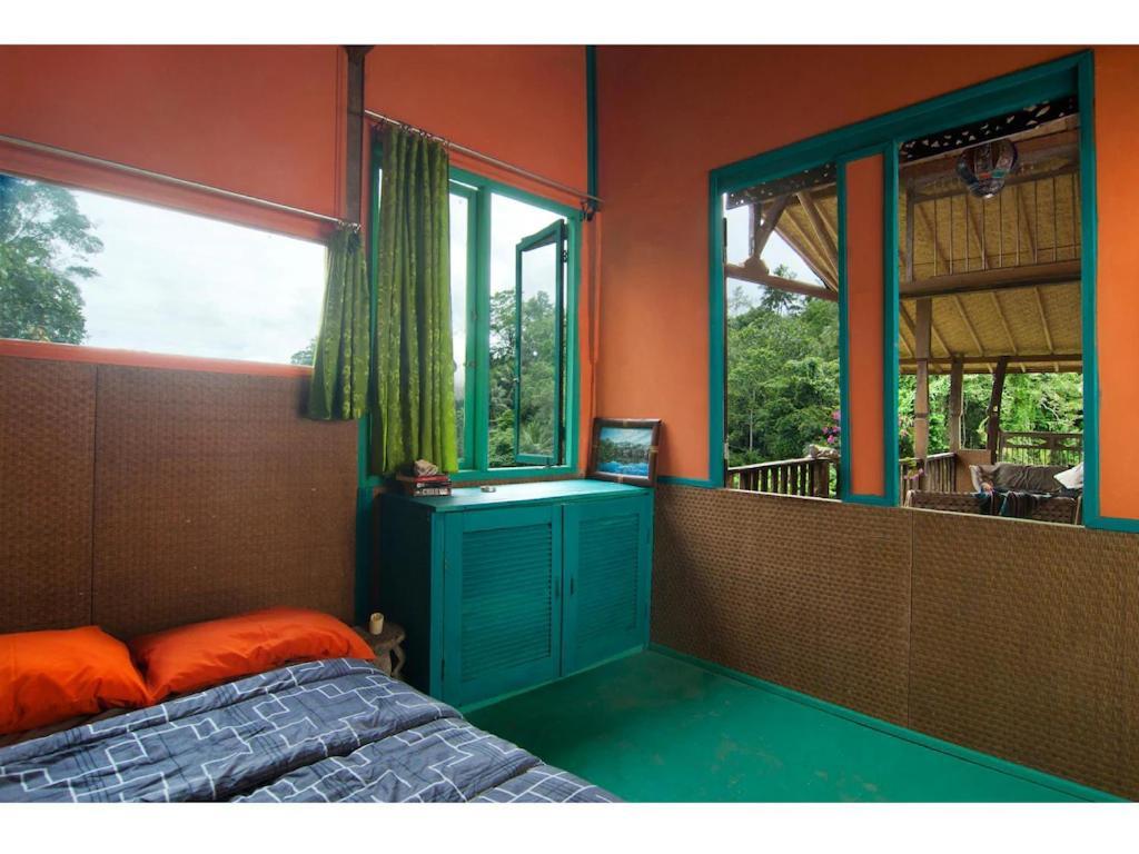 Greenspiracy House *