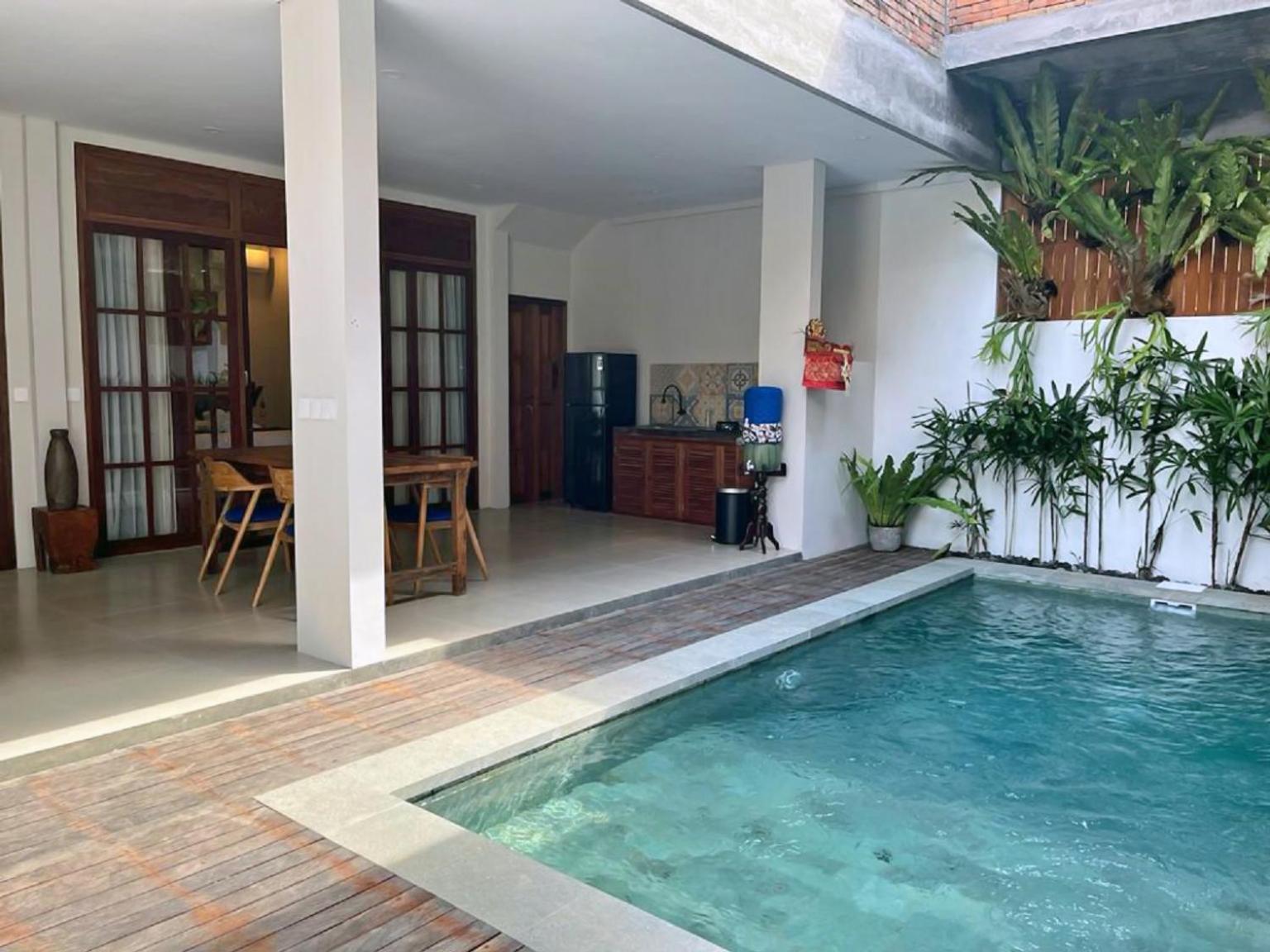 Eka Wood Villa *