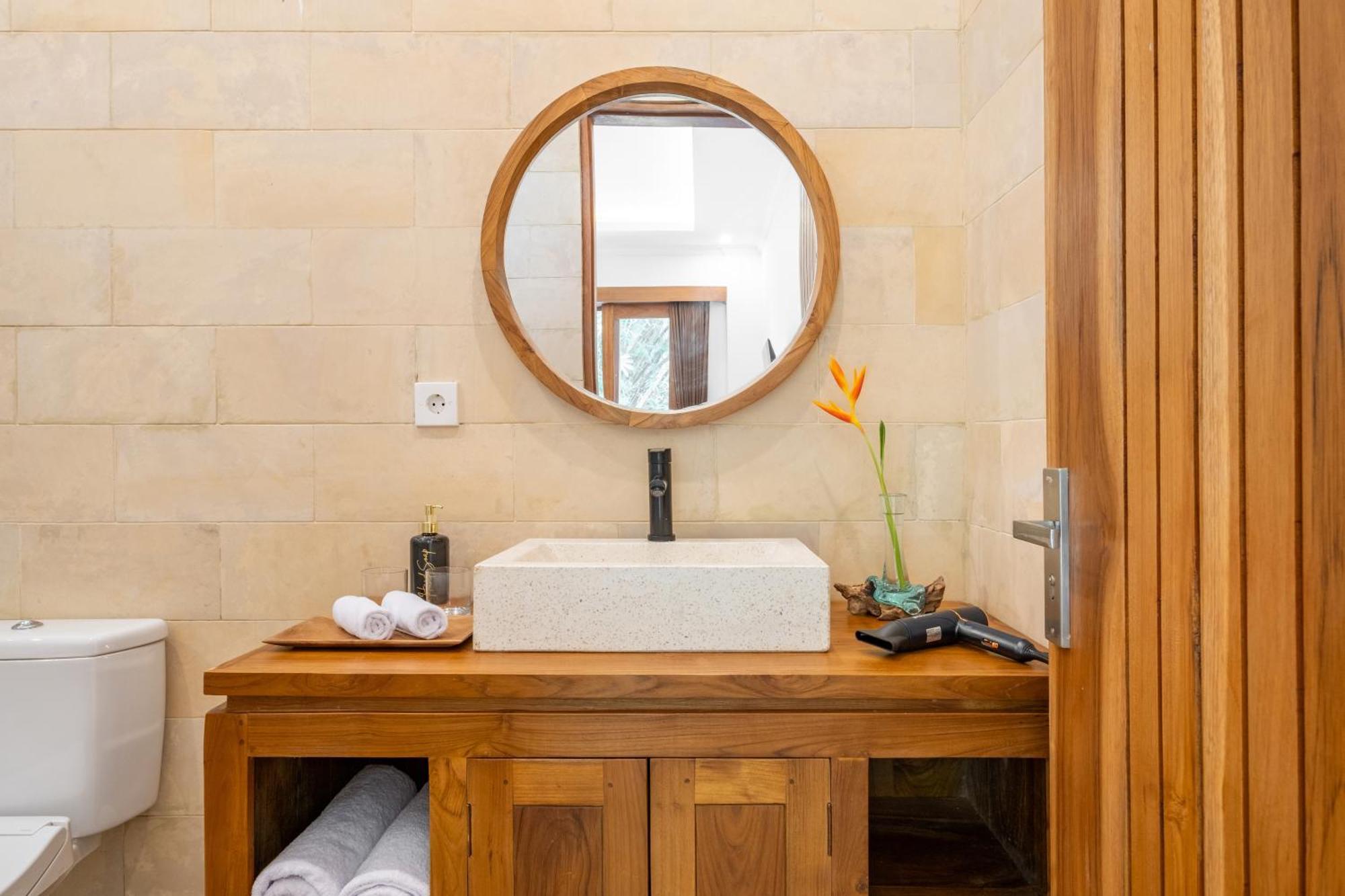 D' Radja - Luxury 4br Private Pool Sanctuary *