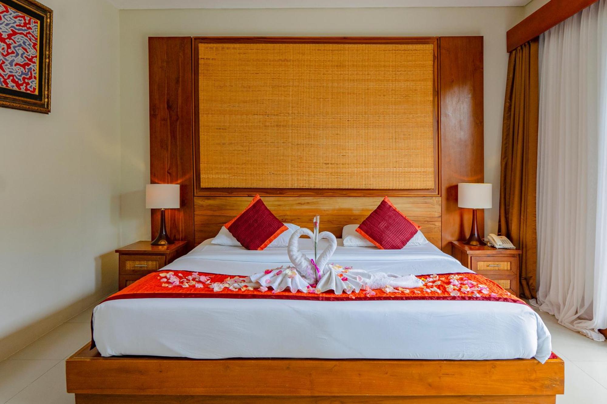 Pertiwi Bisma 1 Hotel 3*