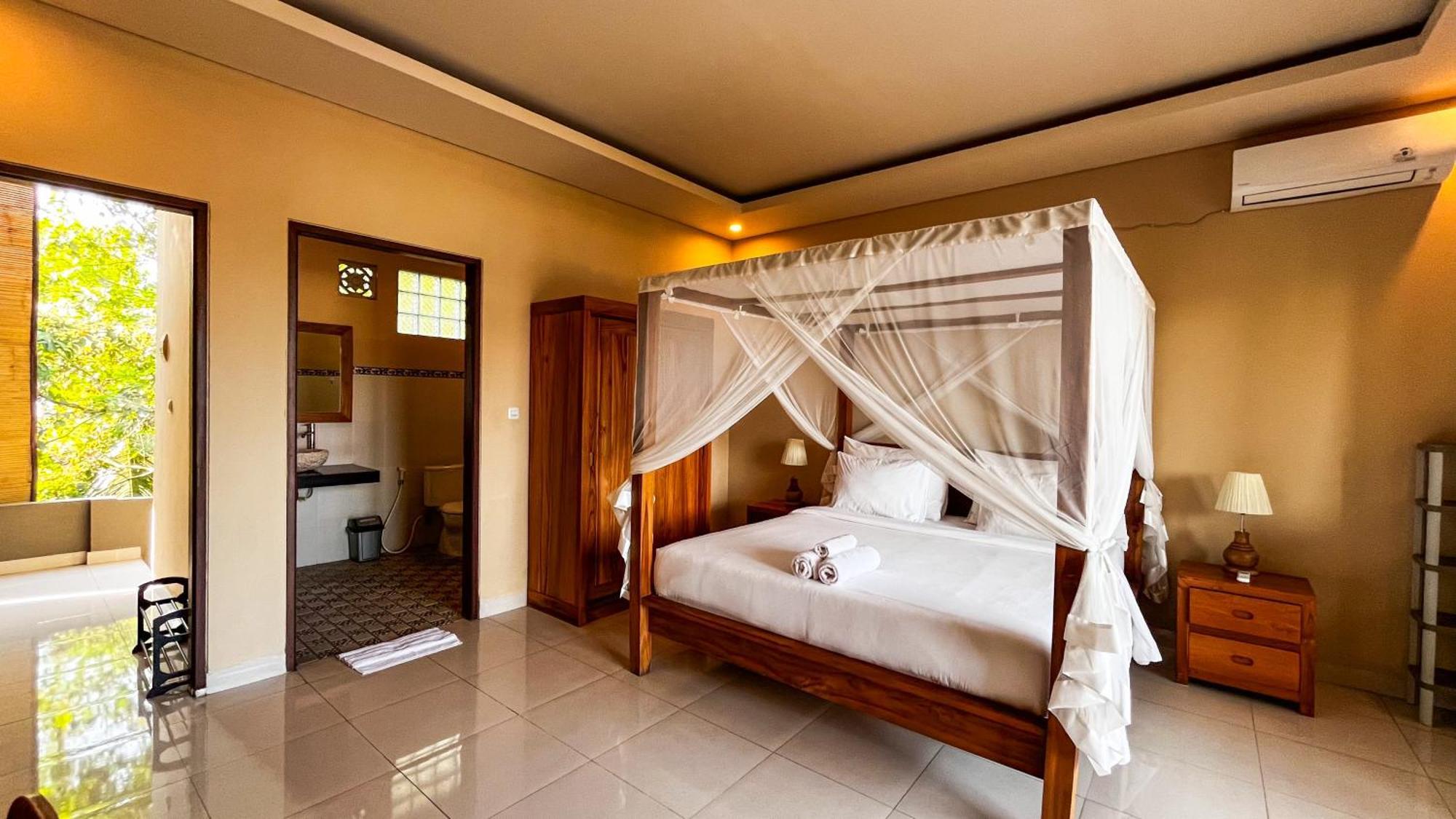 Guest house Wardana *