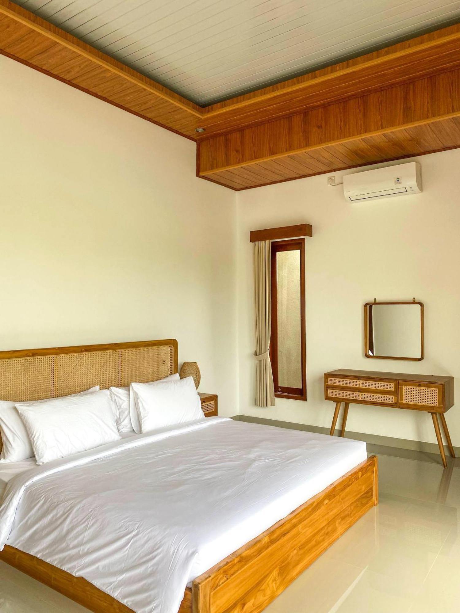 Obah 2 Bedroom Brand New Private Holiday home Ubud (Bali)
