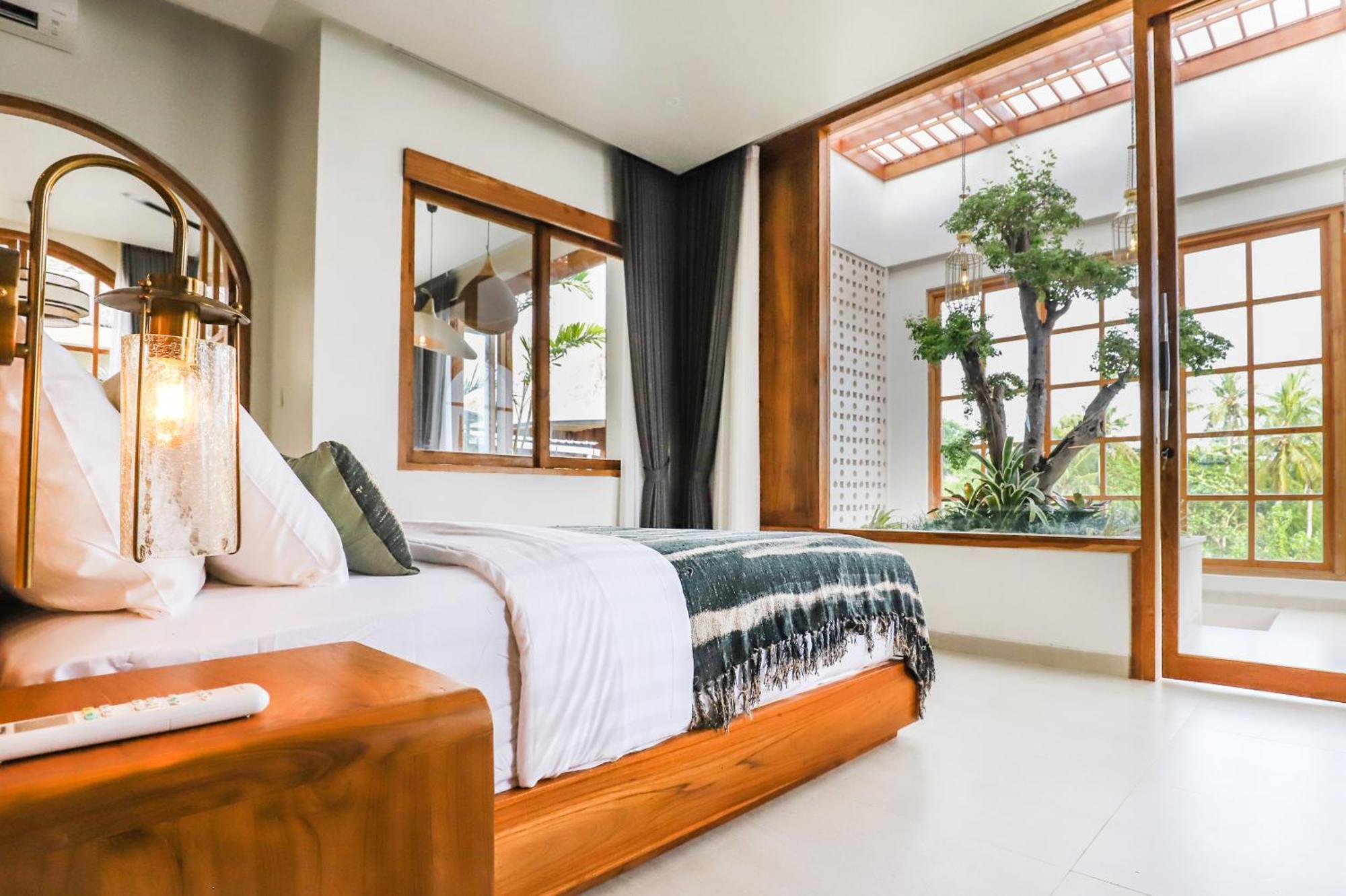 Beyond 3bdr, 2 Fl, 2 Pools, 2 Living Villa Ubud (Bali)