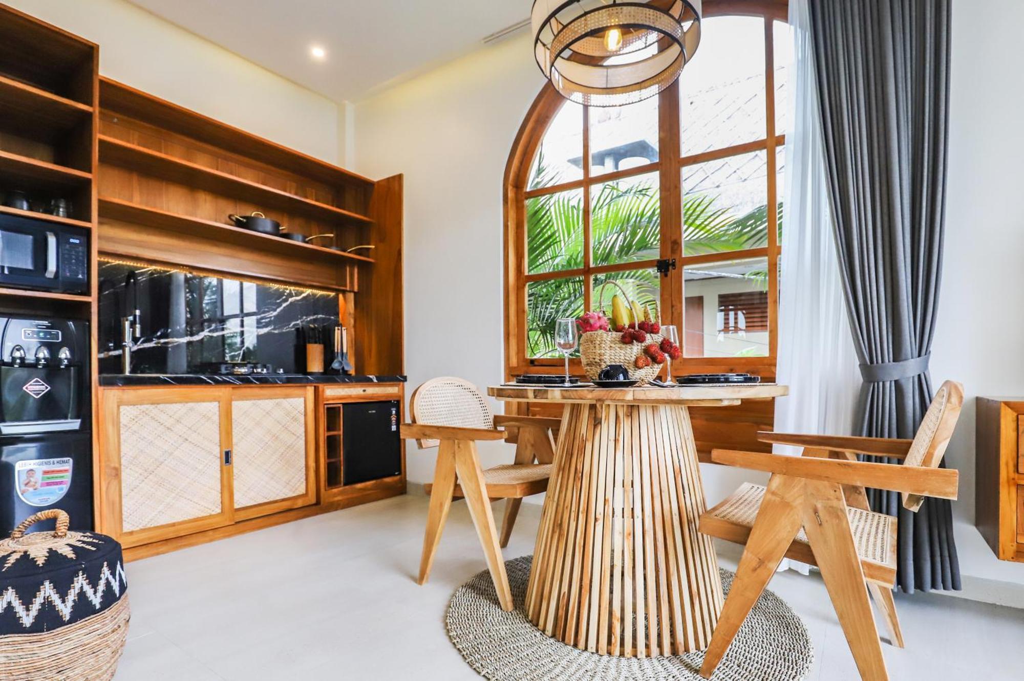 Beyond 3bdr, 2 Fl, 2 Pools, 2 Living Ubud (Bali)
