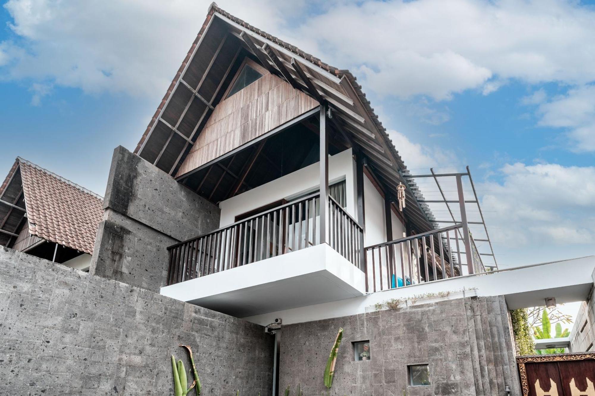 Villa Private And Serene