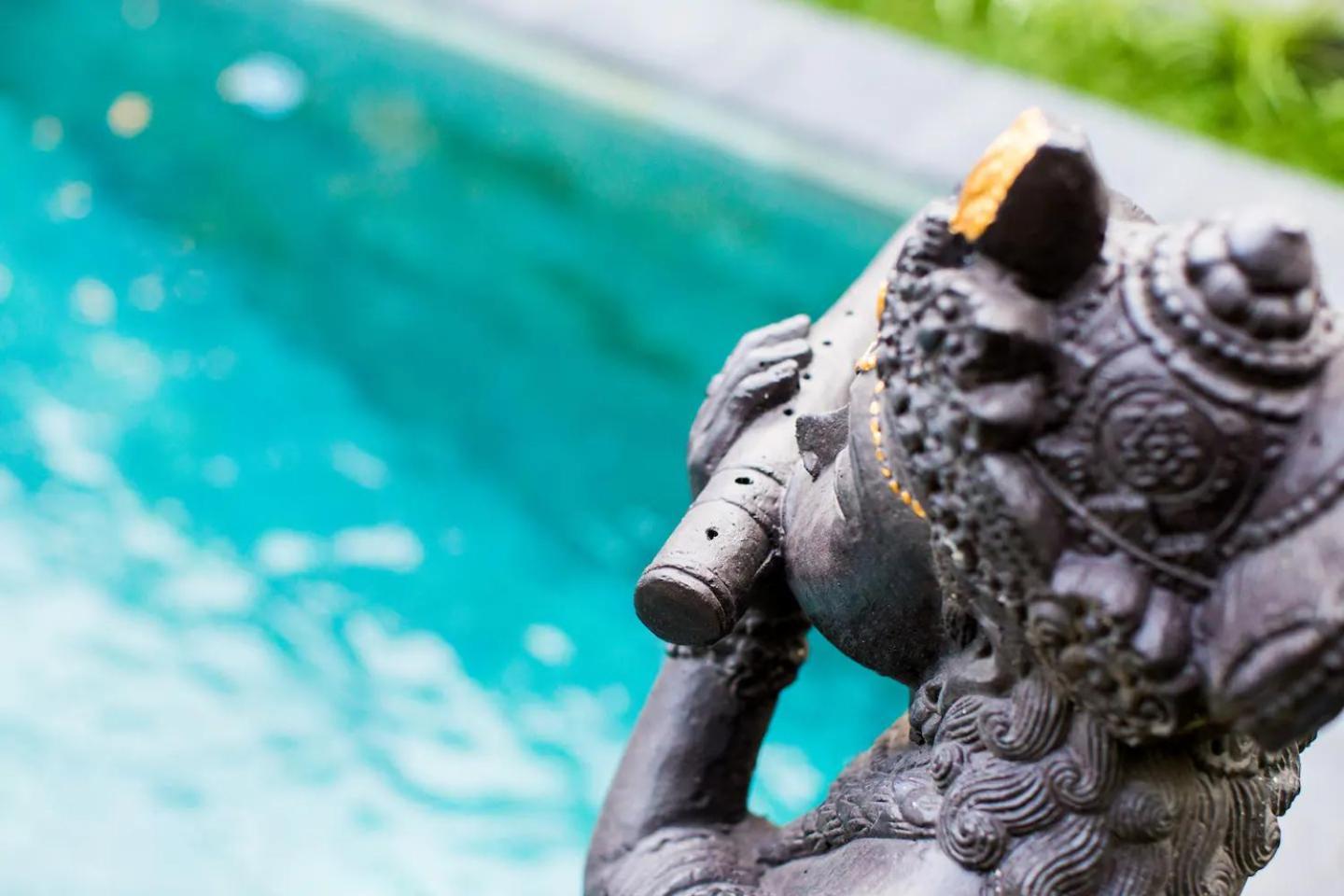 Villa Krisna - Identity And Modern Style