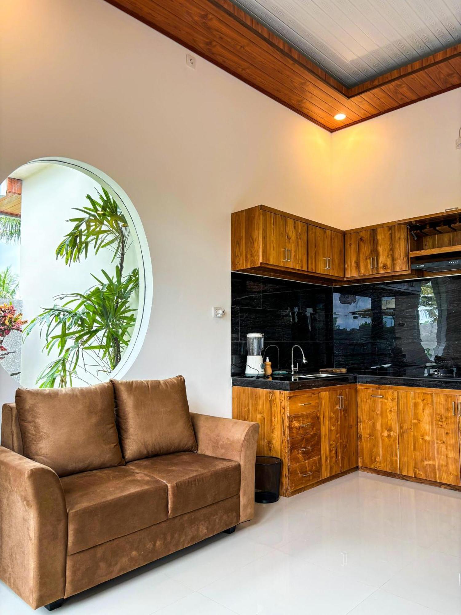 Obah 1 Bedroom Brand New Private Holiday home Ubud (Bali)