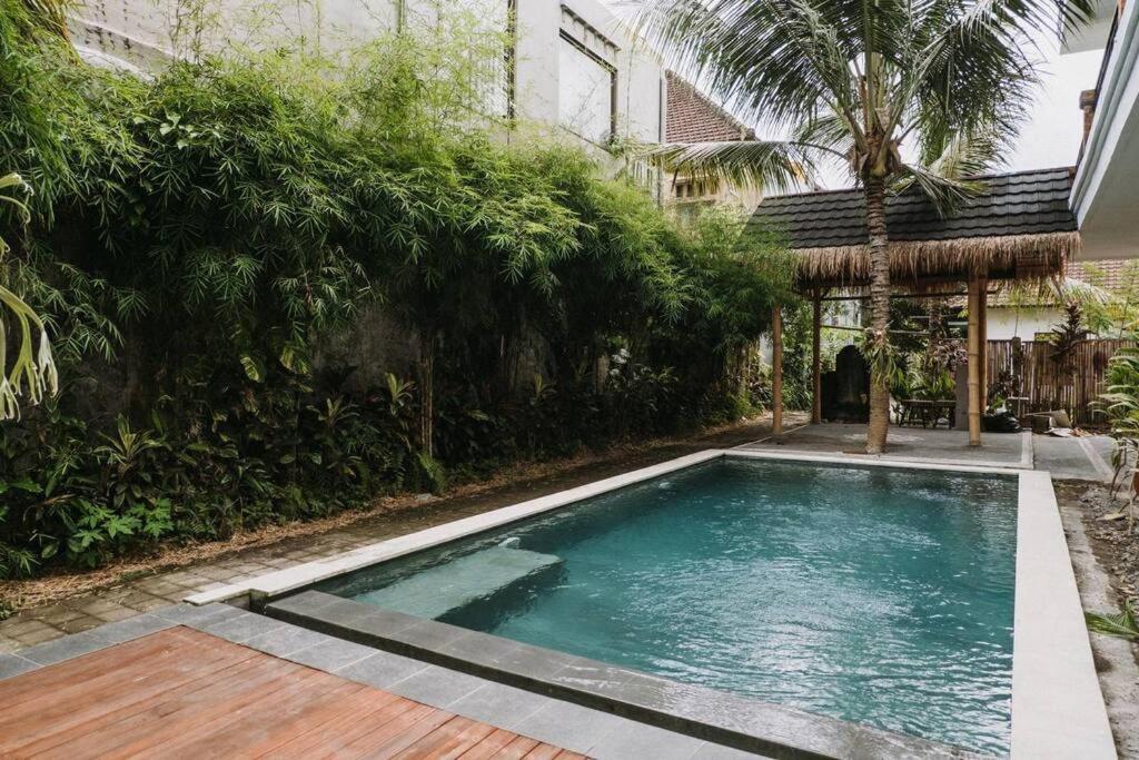 Sayan Rumah percutian