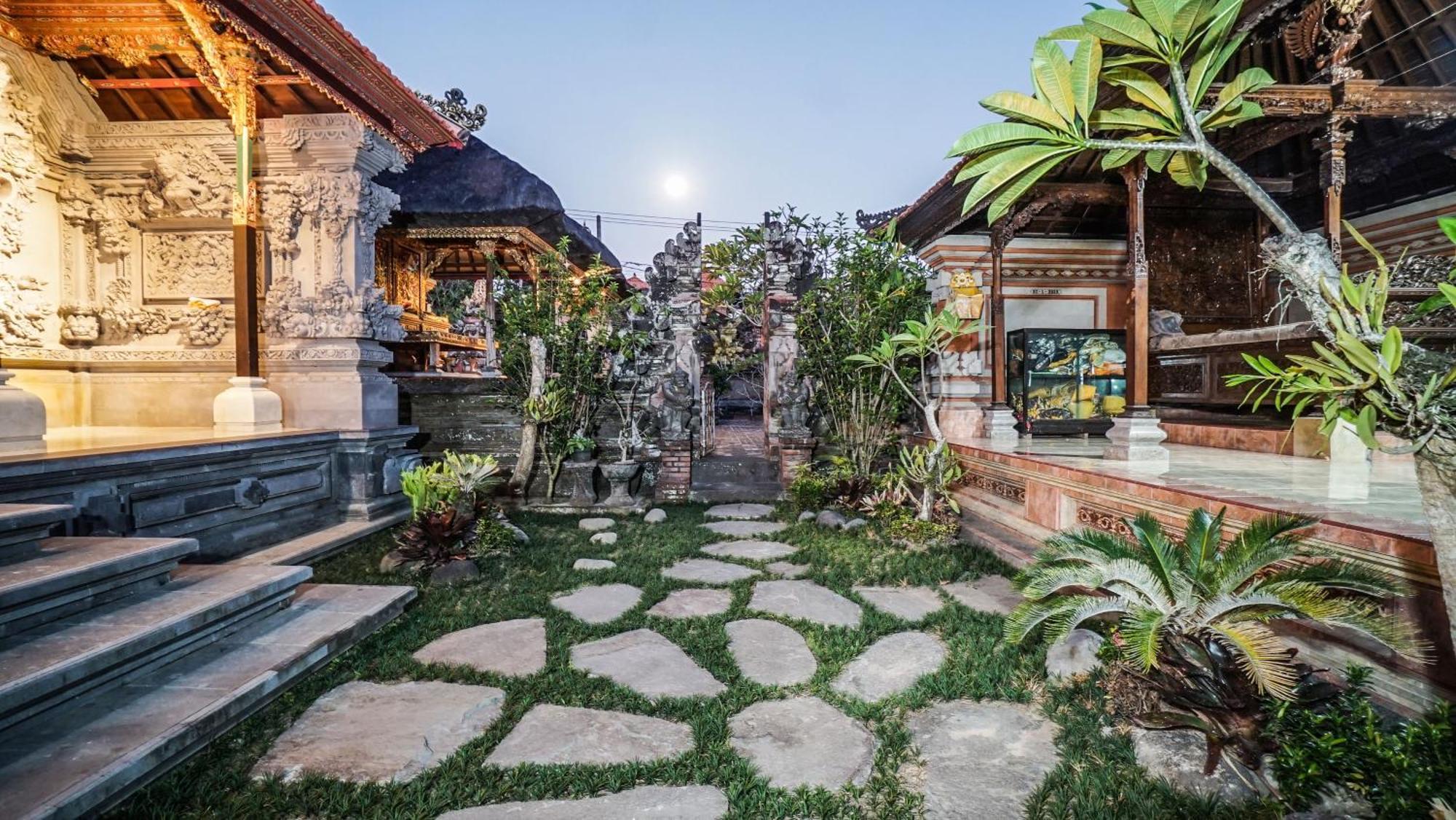 Homestay Kanaka House *