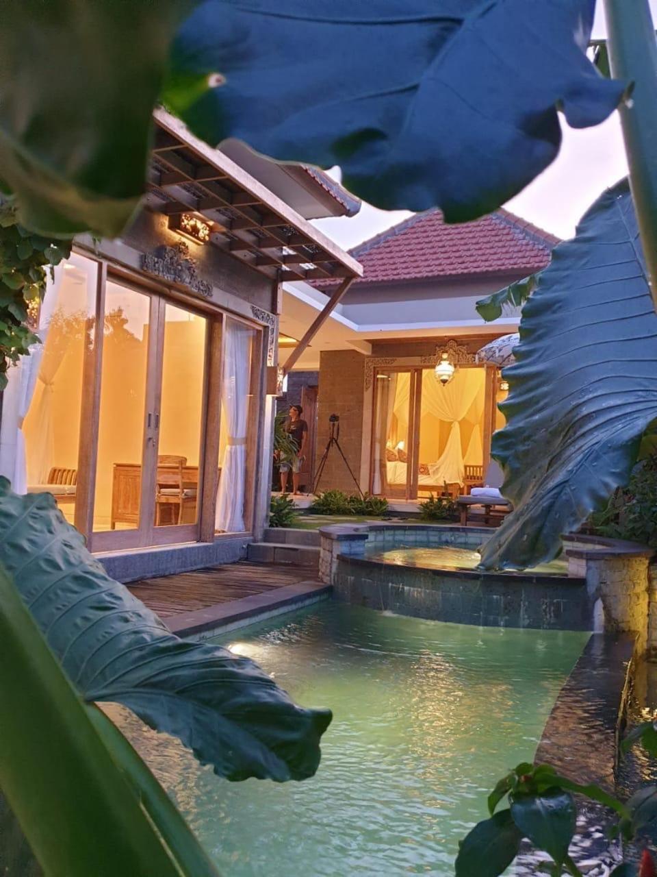 Dales Villa *