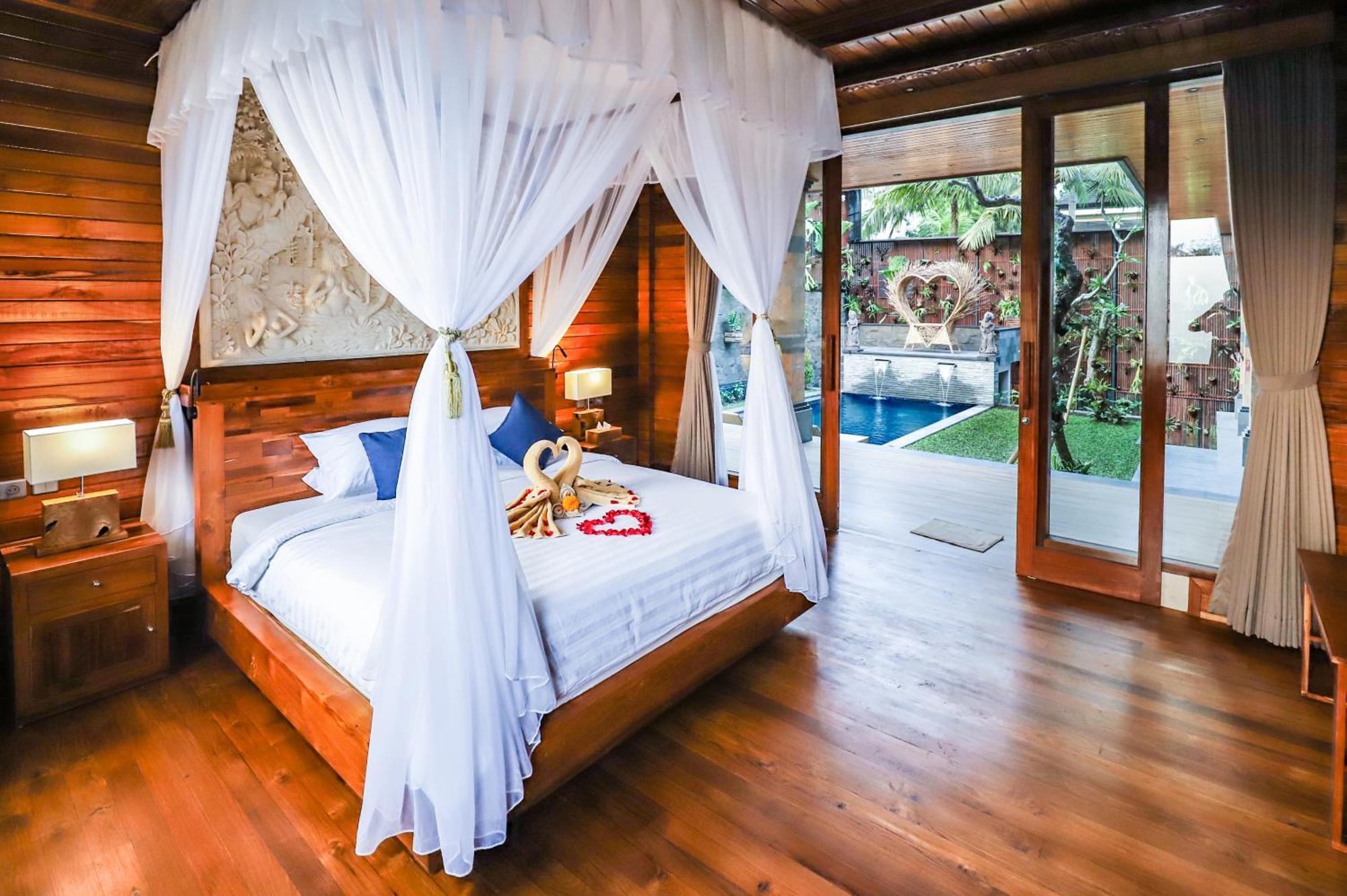 Villa Dolce - Amazing For Bright