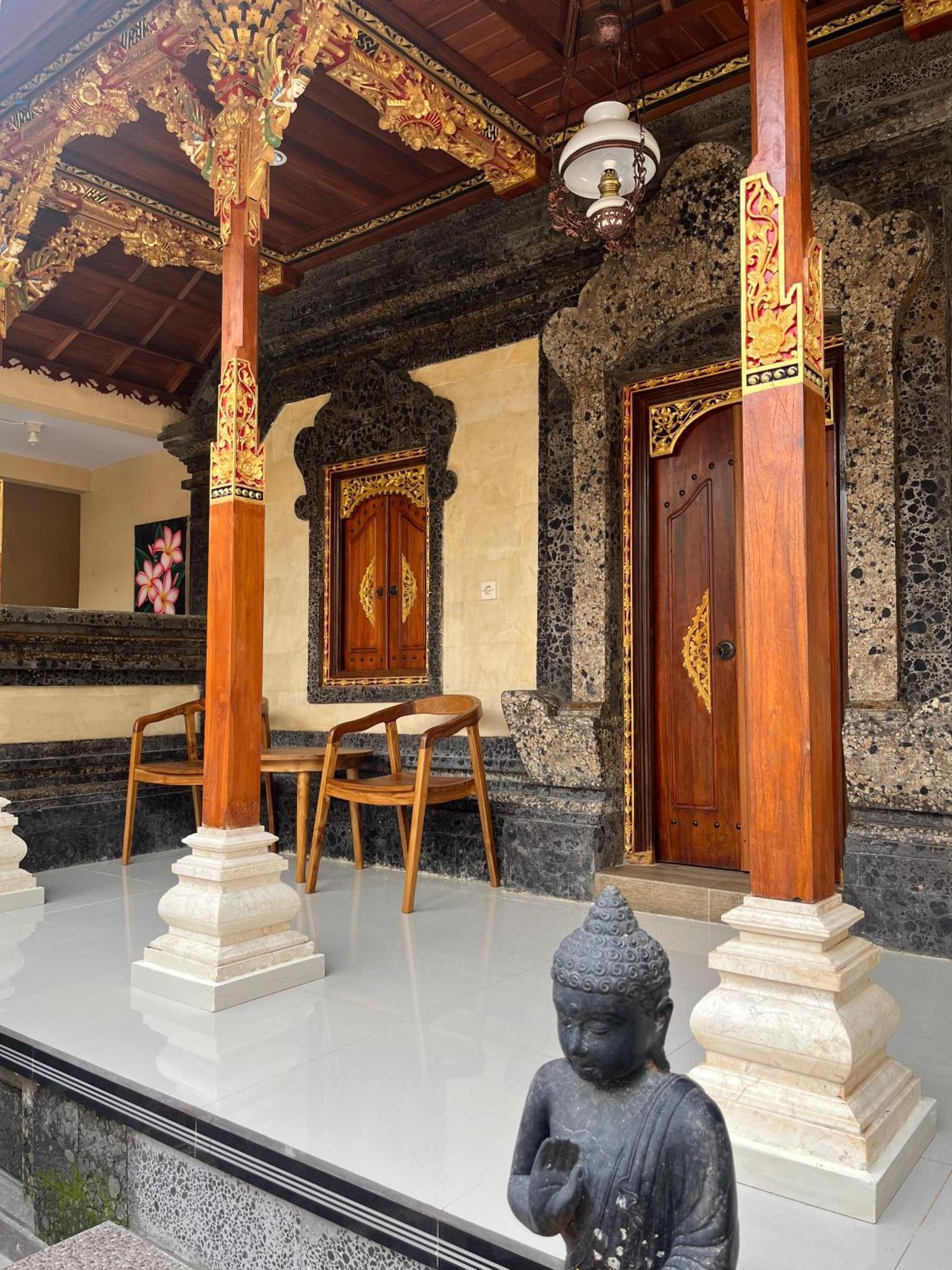 Homestay Ananda House
