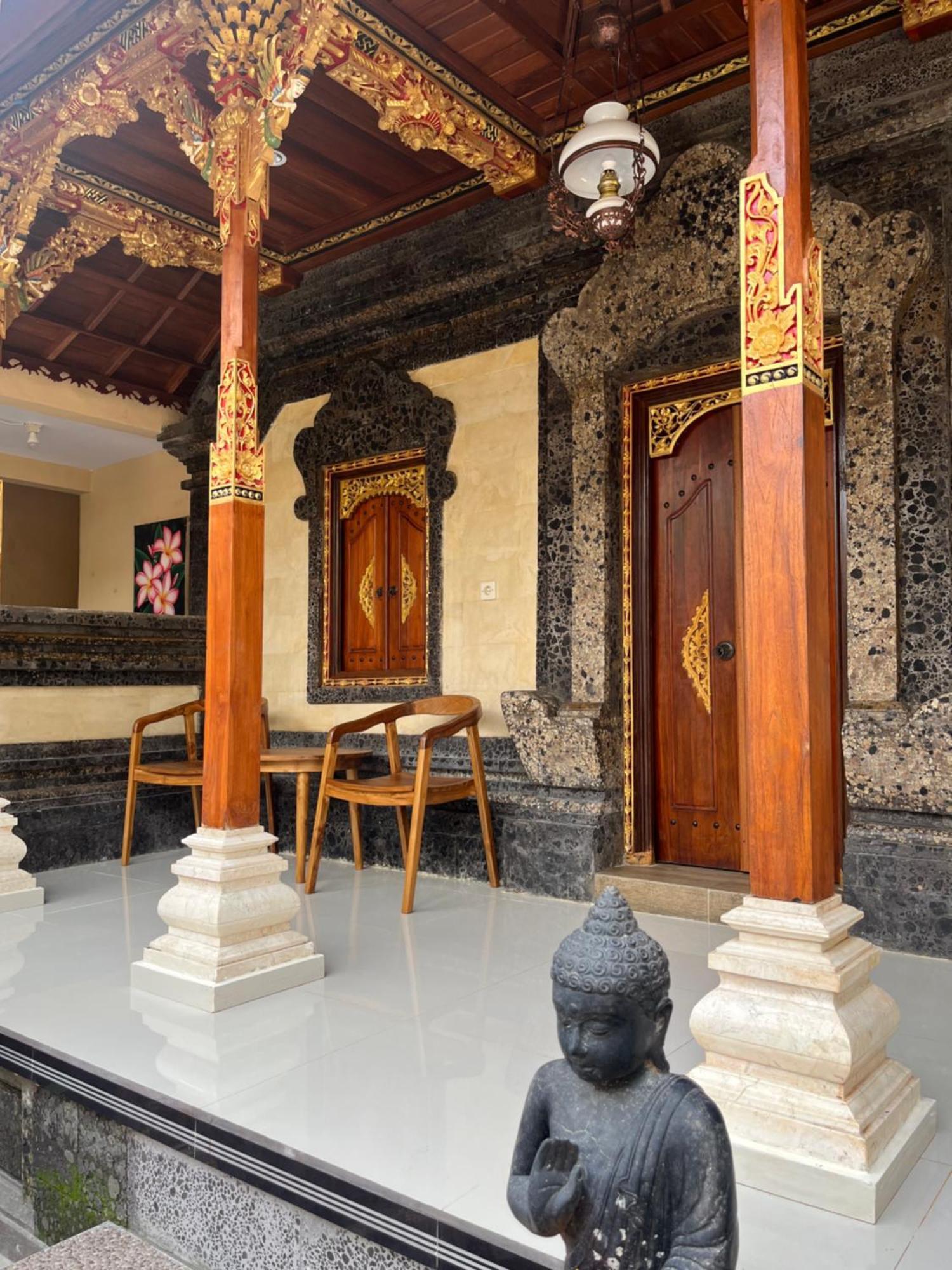 Homestay Ananda House