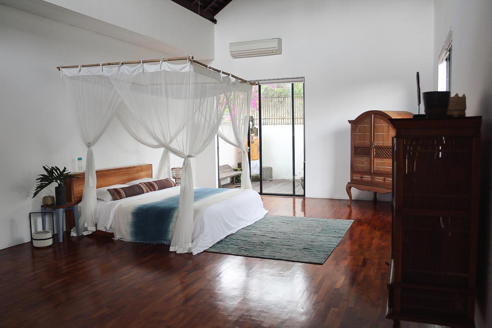 Rumah Putih Villa
