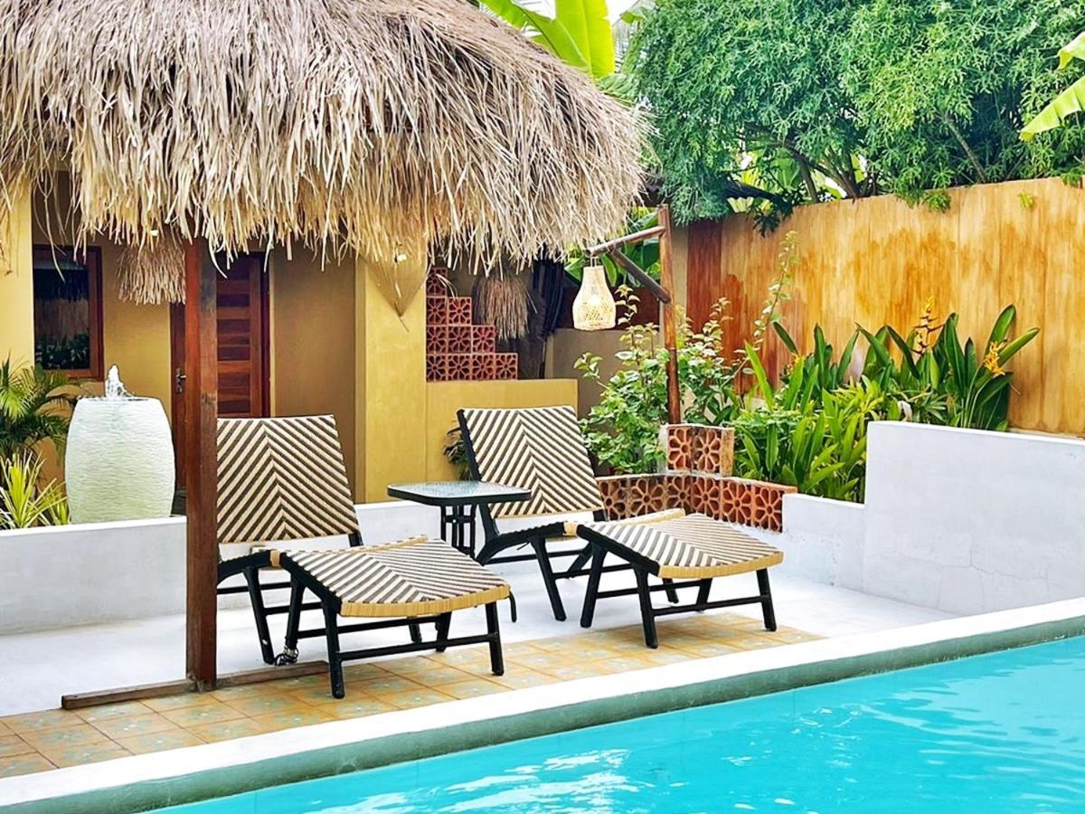 Woywoy Tropical Villa