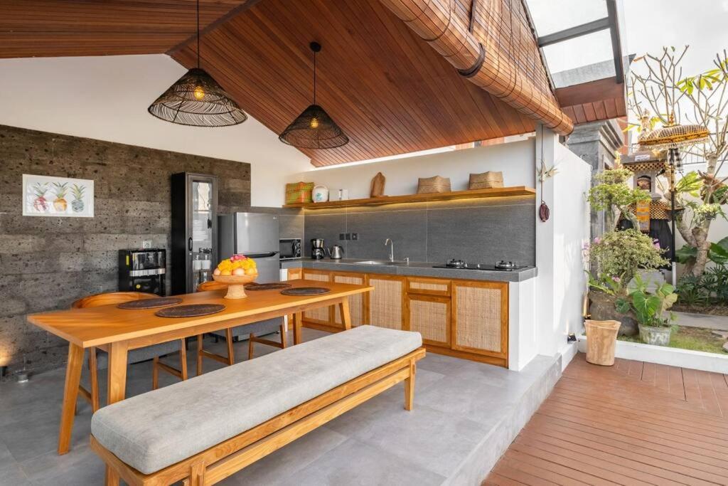 Temple Tree By Orivista, Rice Field View Villa *