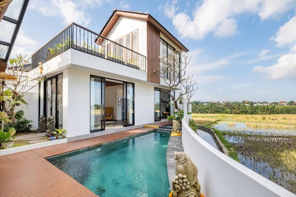 Villa Temple Tree By Orivista, Rice Field View Ubud (Bali)