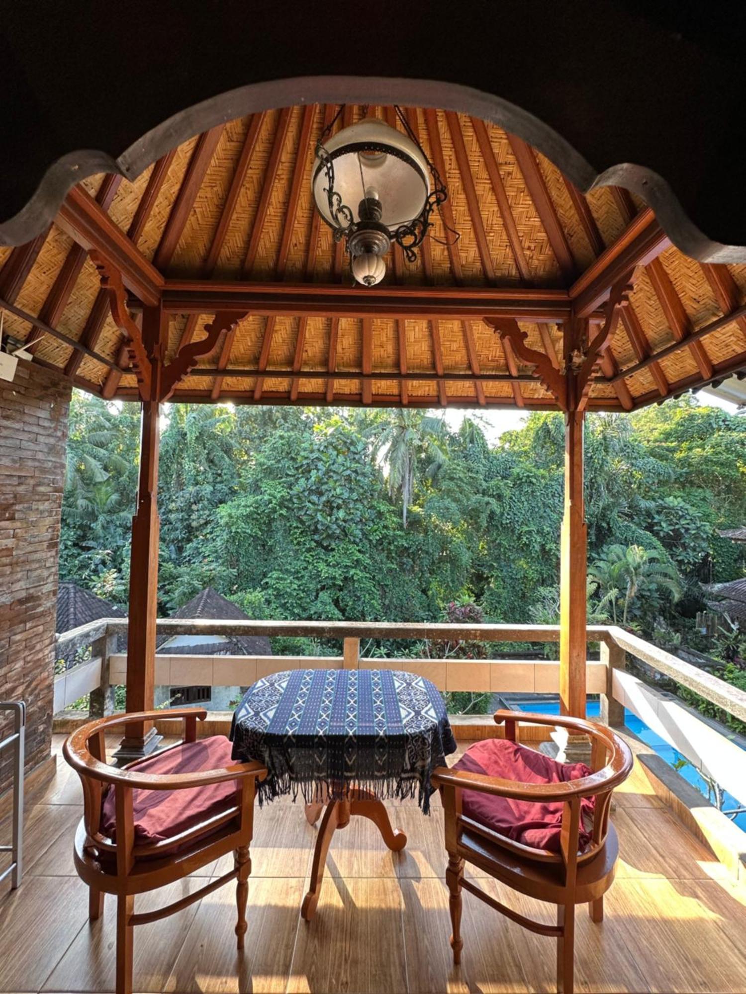Kajeng Tempat Tidur & Sarapan 2*