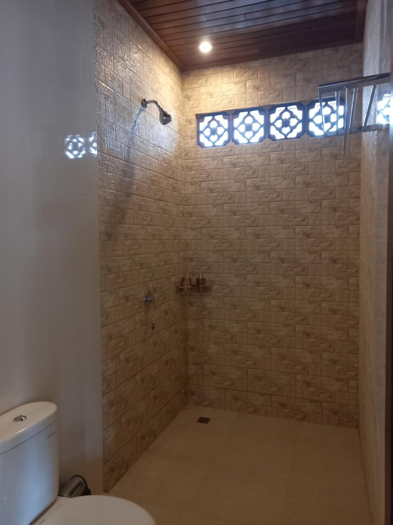 Hidden Point Villa