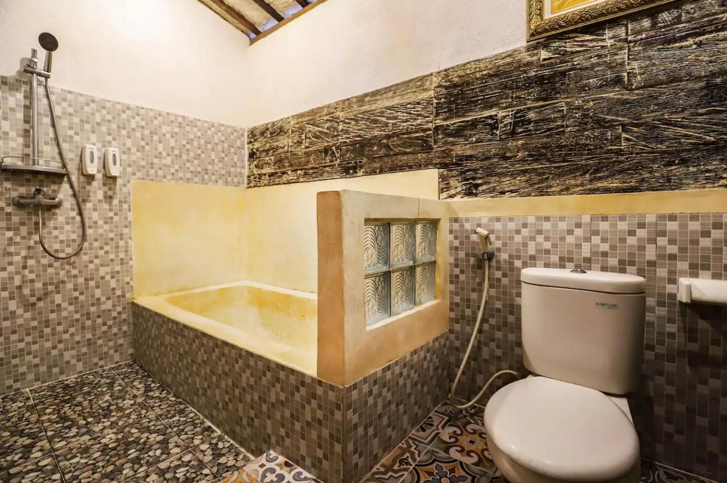 Villa Nicely-decorated Compact With Plunge Pool