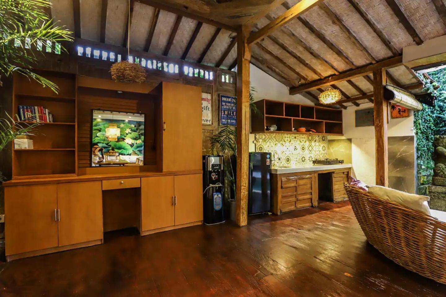Nicely-decorated Compact With Plunge Pool Villa *