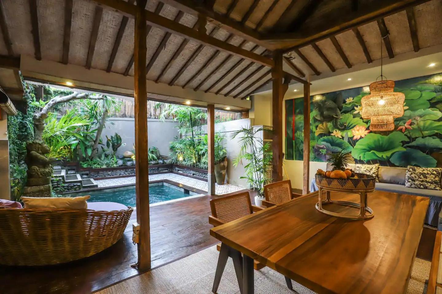 Villa Nicely-decorated Compact With Plunge Pool *