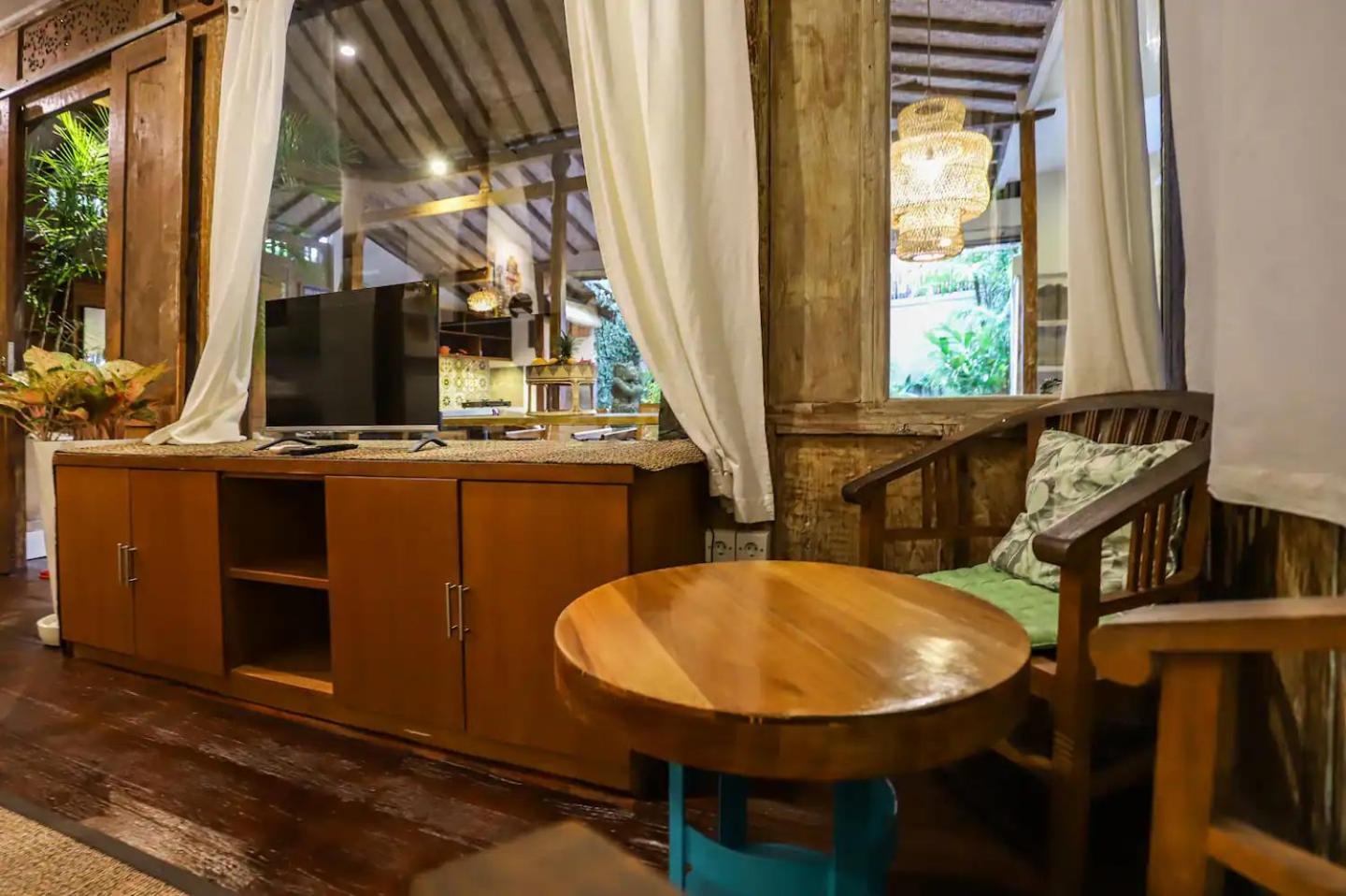 Villa Nicely-decorated Compact With Plunge Pool *