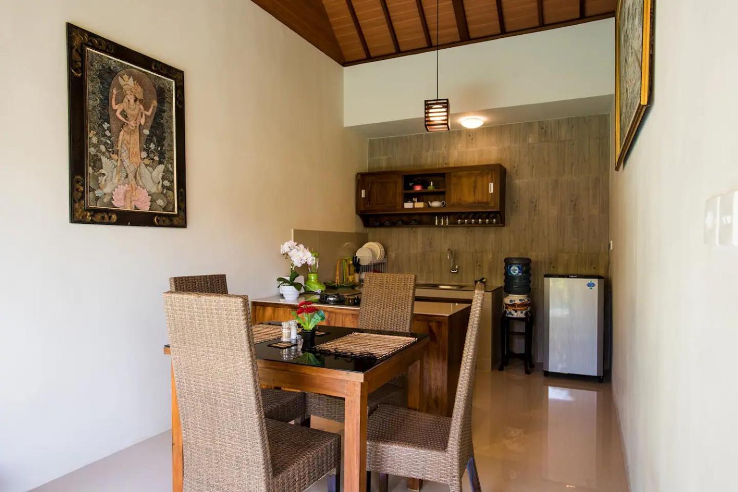 I You: Inhale Bali Vibe! Brand New! Ubud (Bali)