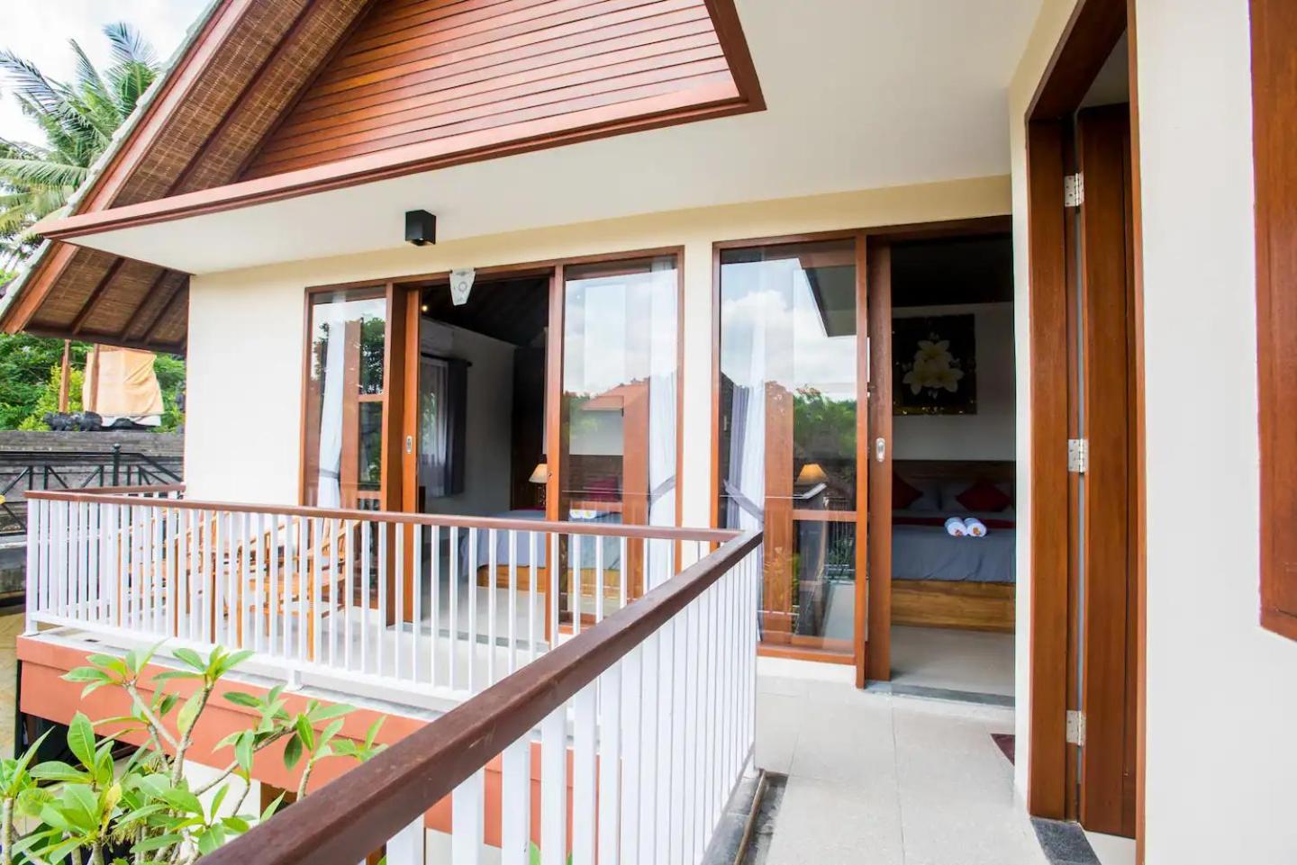 Vila Compact Magic 2-floor 4bdr House With Yoga Terrace *