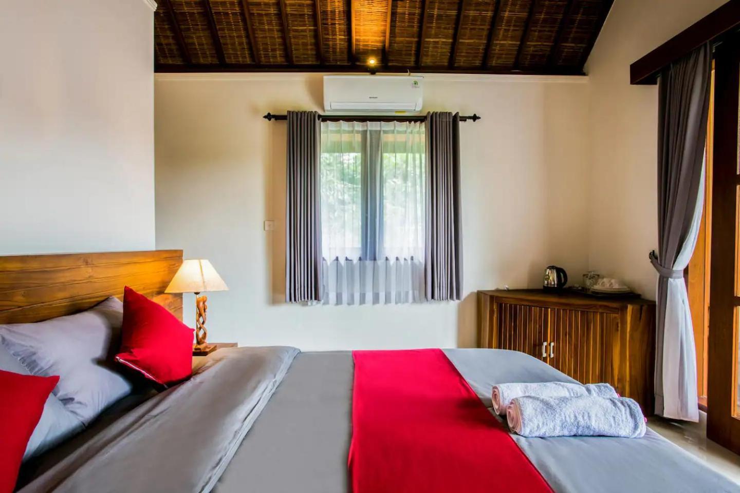 Compact Magic 2-floor 4bdr House With Yoga Terrace Vila Ubud (Bali)