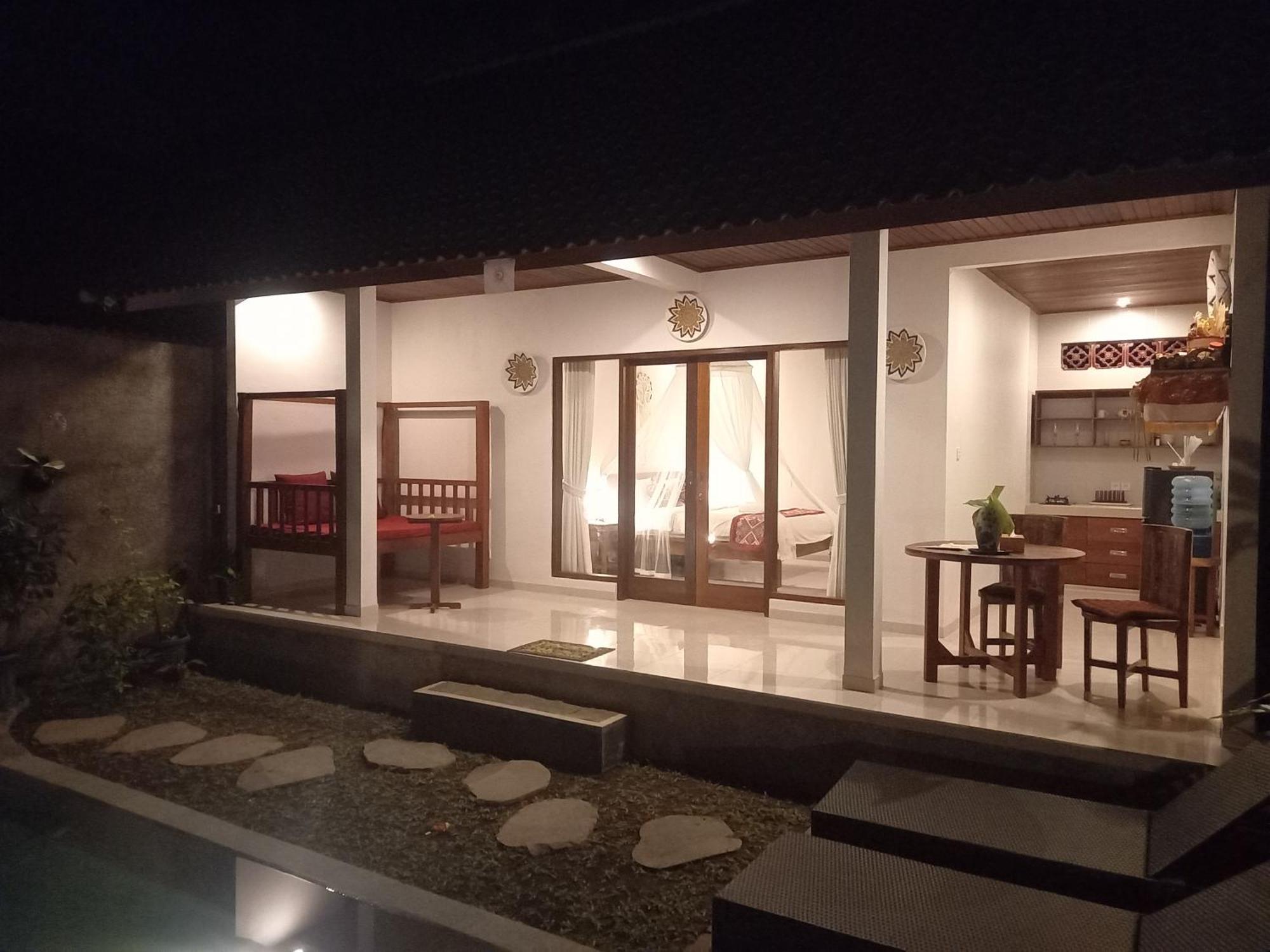 Hidden Point Villa