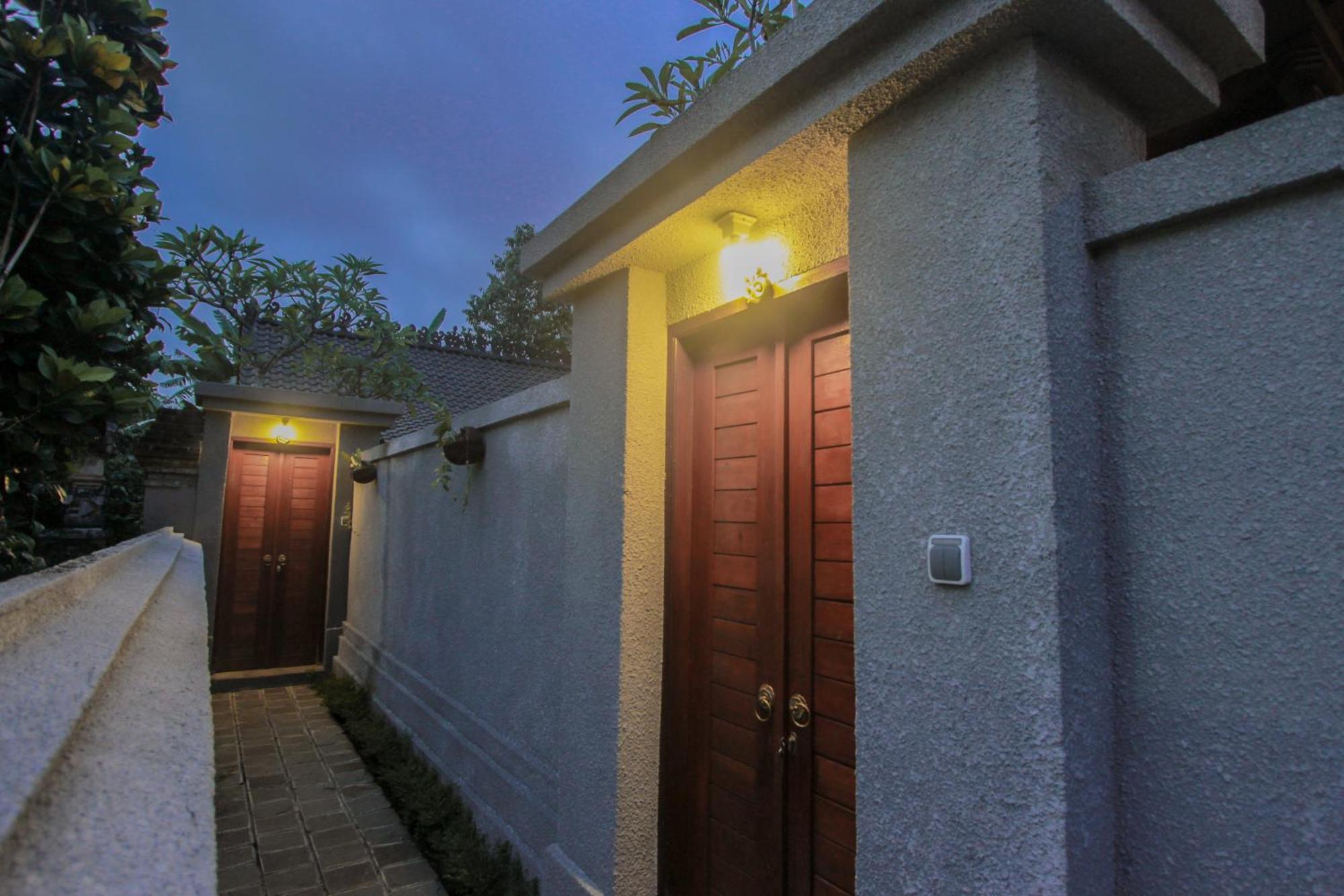 Natha Swari Private Pool Villa *