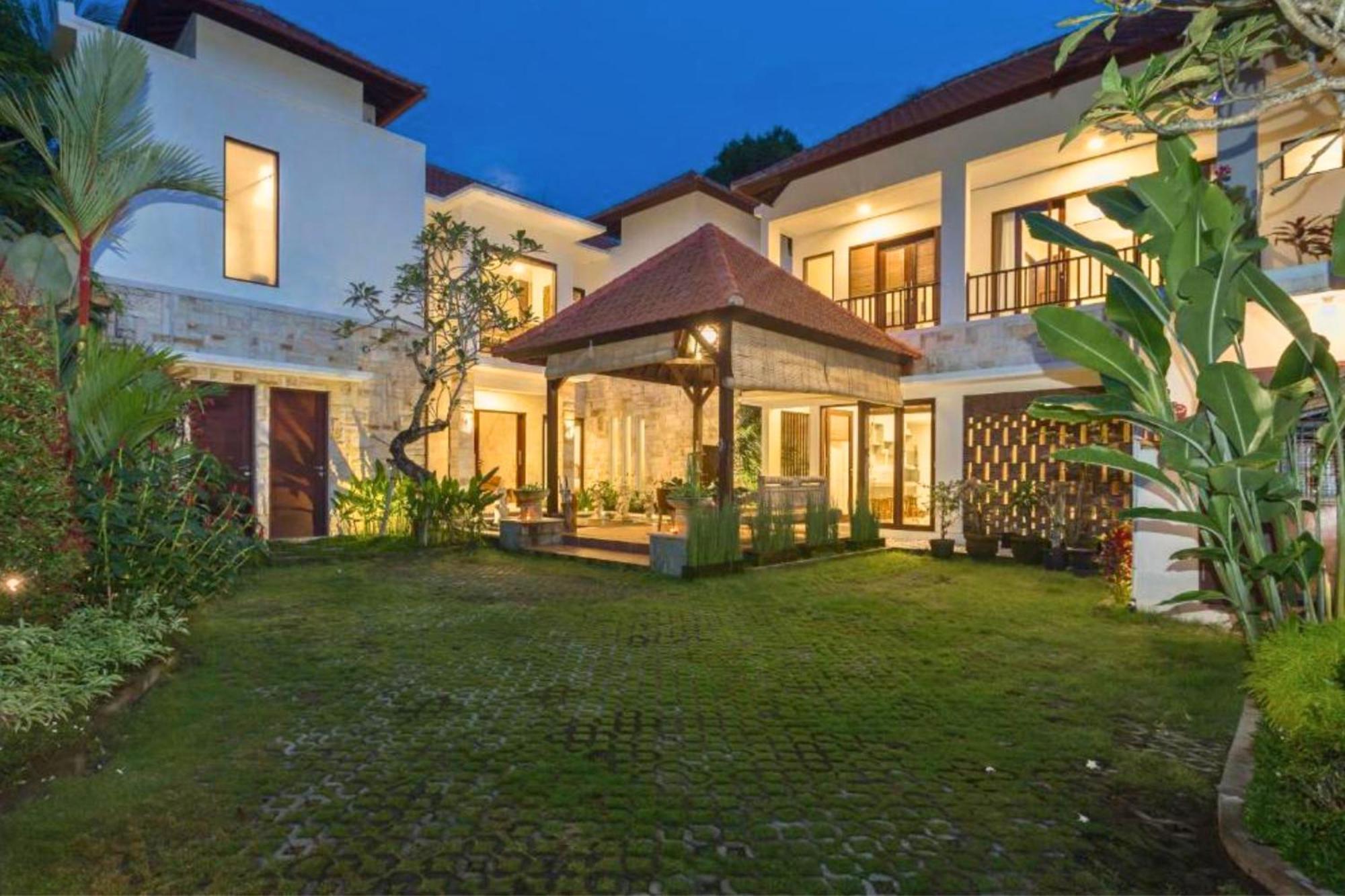 Villa Luxury 4br Private Pool Zn52 *