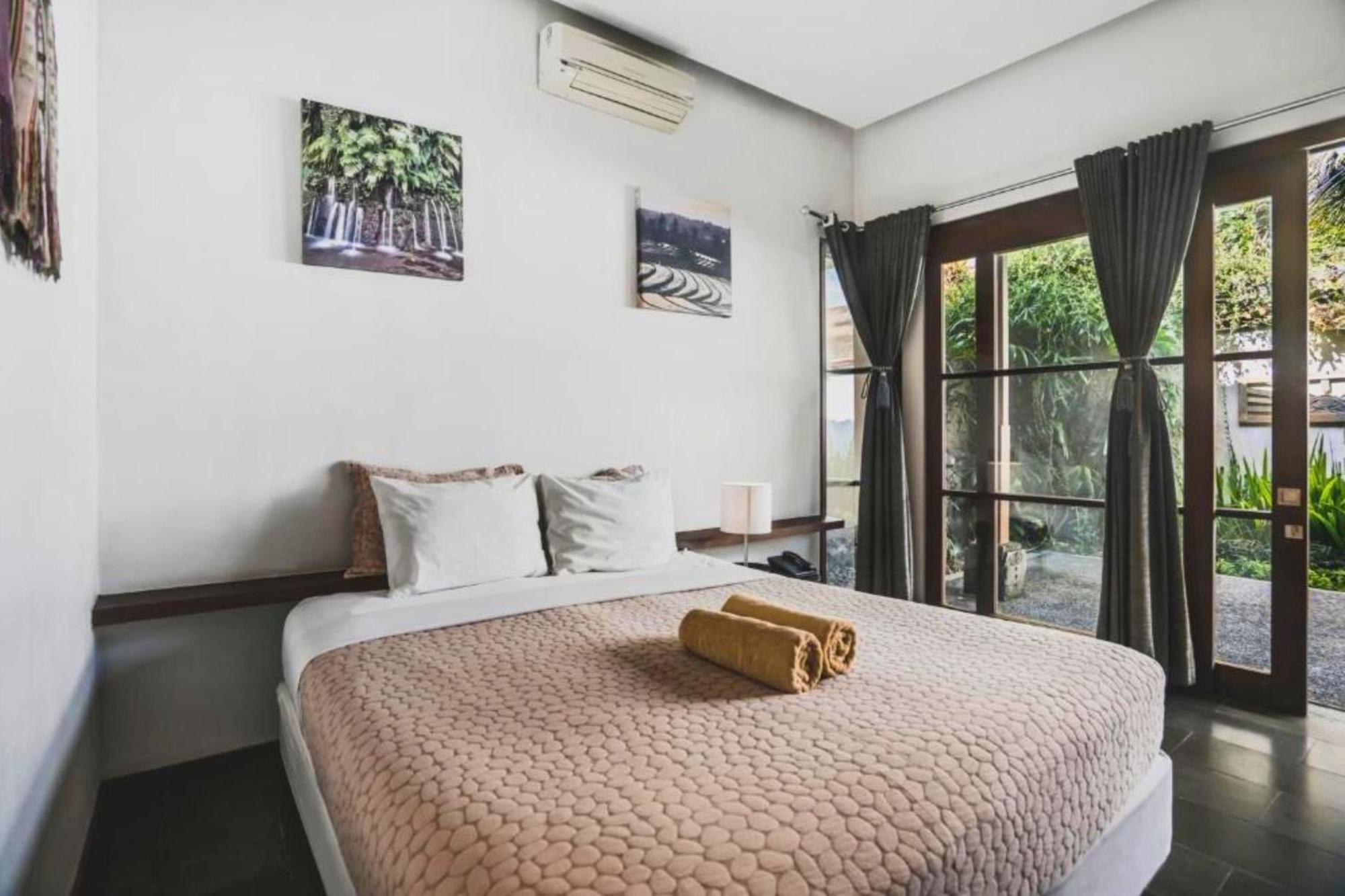 Bhuvi Family 2 Bedroom Private Pool Zn50 Villa