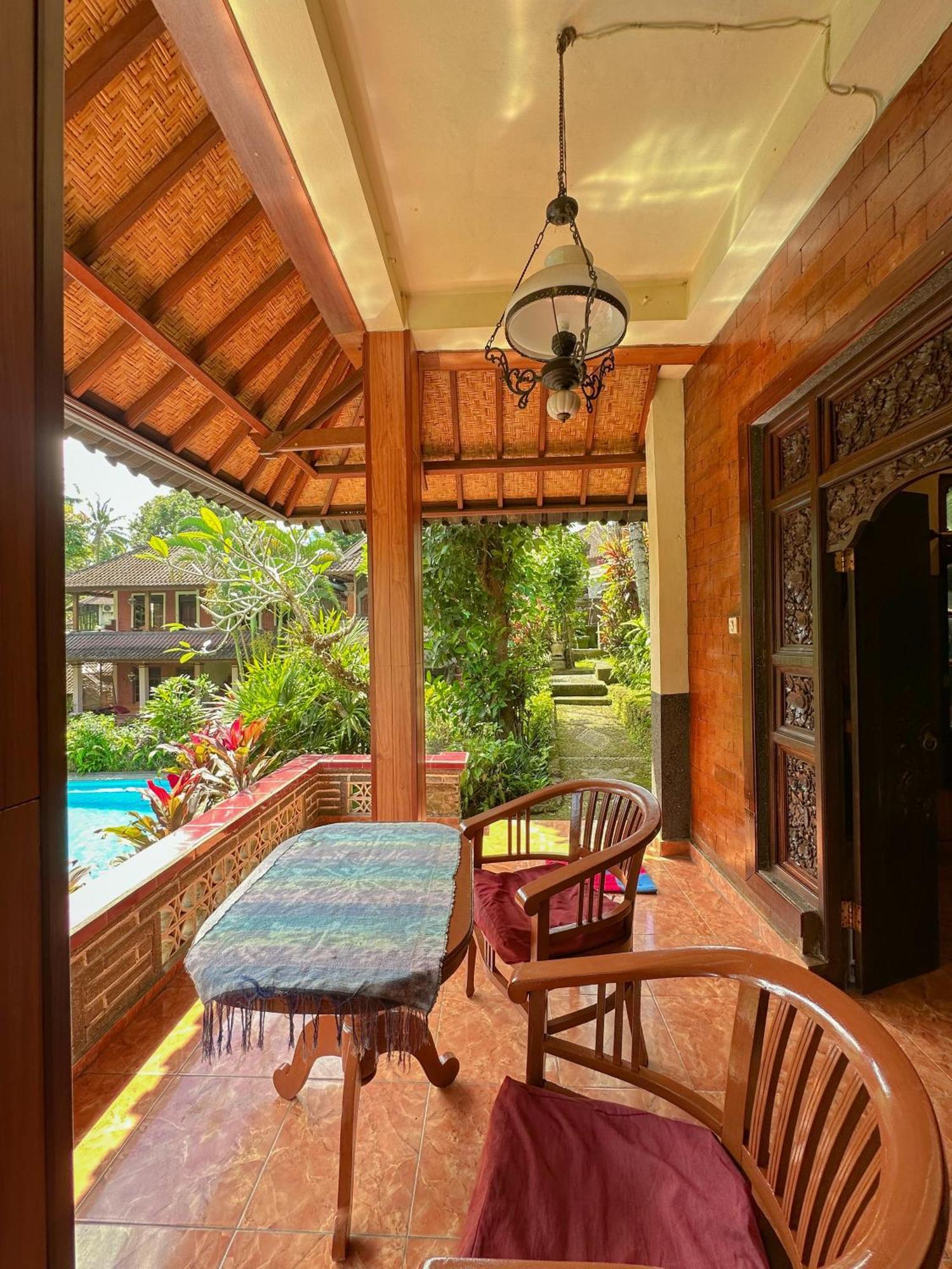 Kajeng Tempat Tidur & Sarapan 2*
