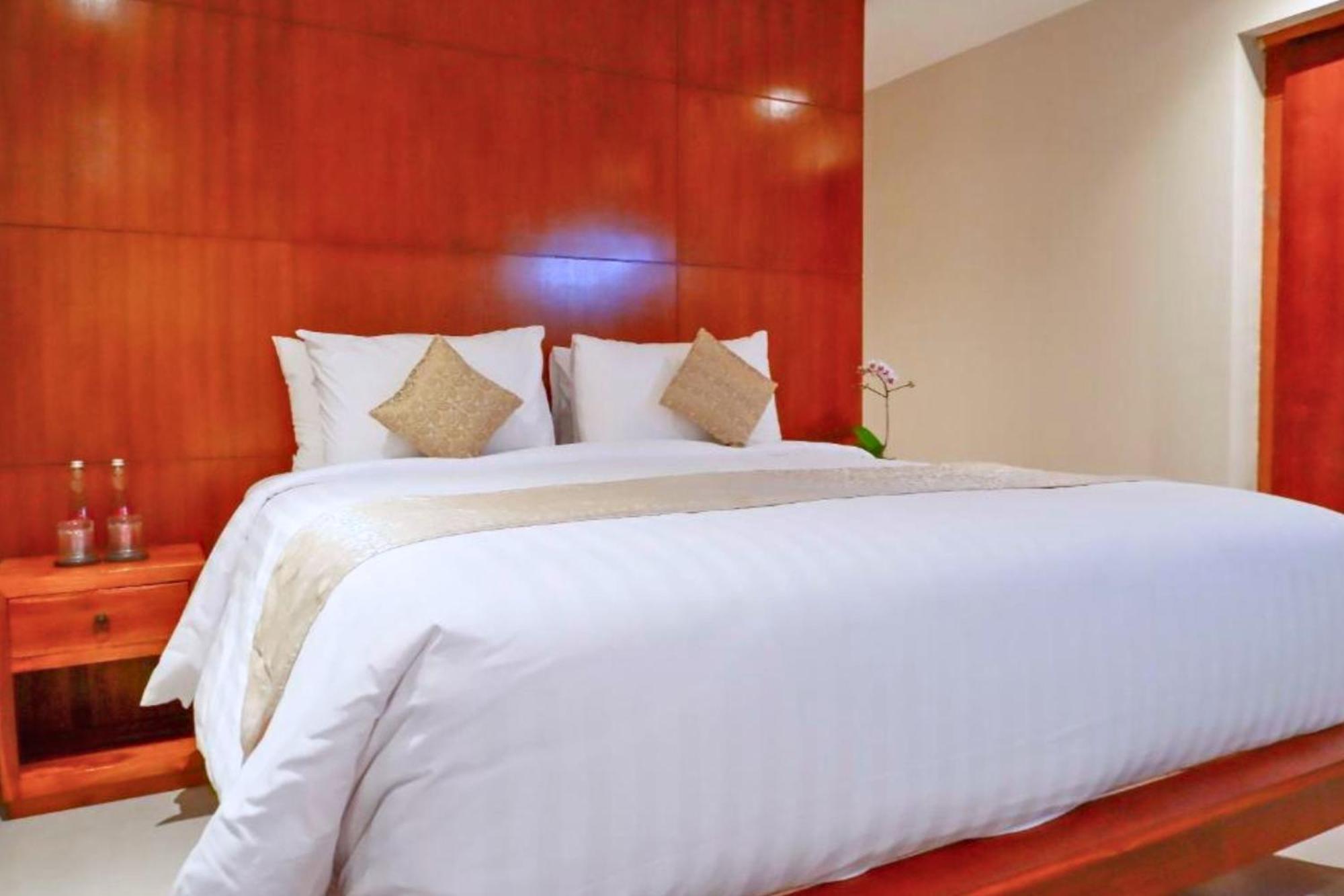 Alankara 1 Bedroom Superior Balinese Style Zn85